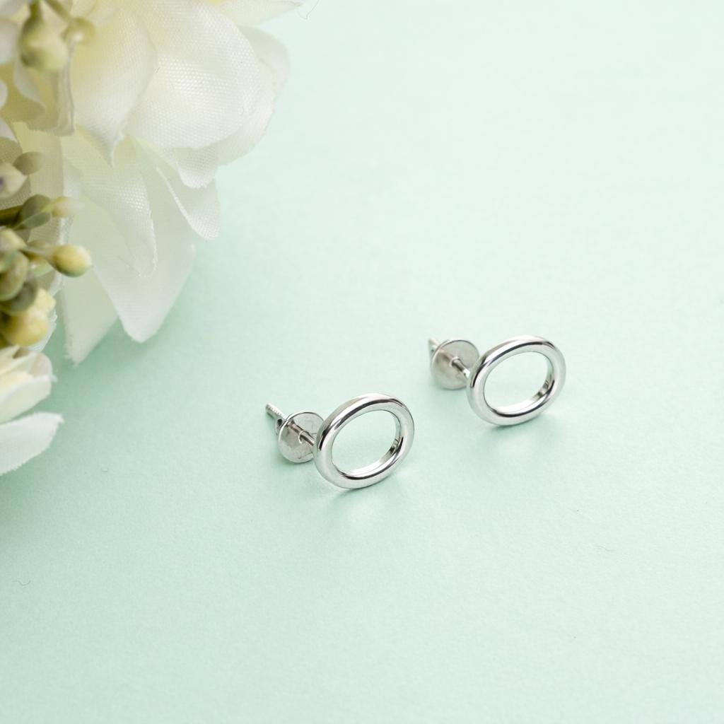 925 Sterling Silver O Stud Earrings Minimalist Letter O Earrings Tiny Alphabet Circle Jewelry Everyday Gift for Her