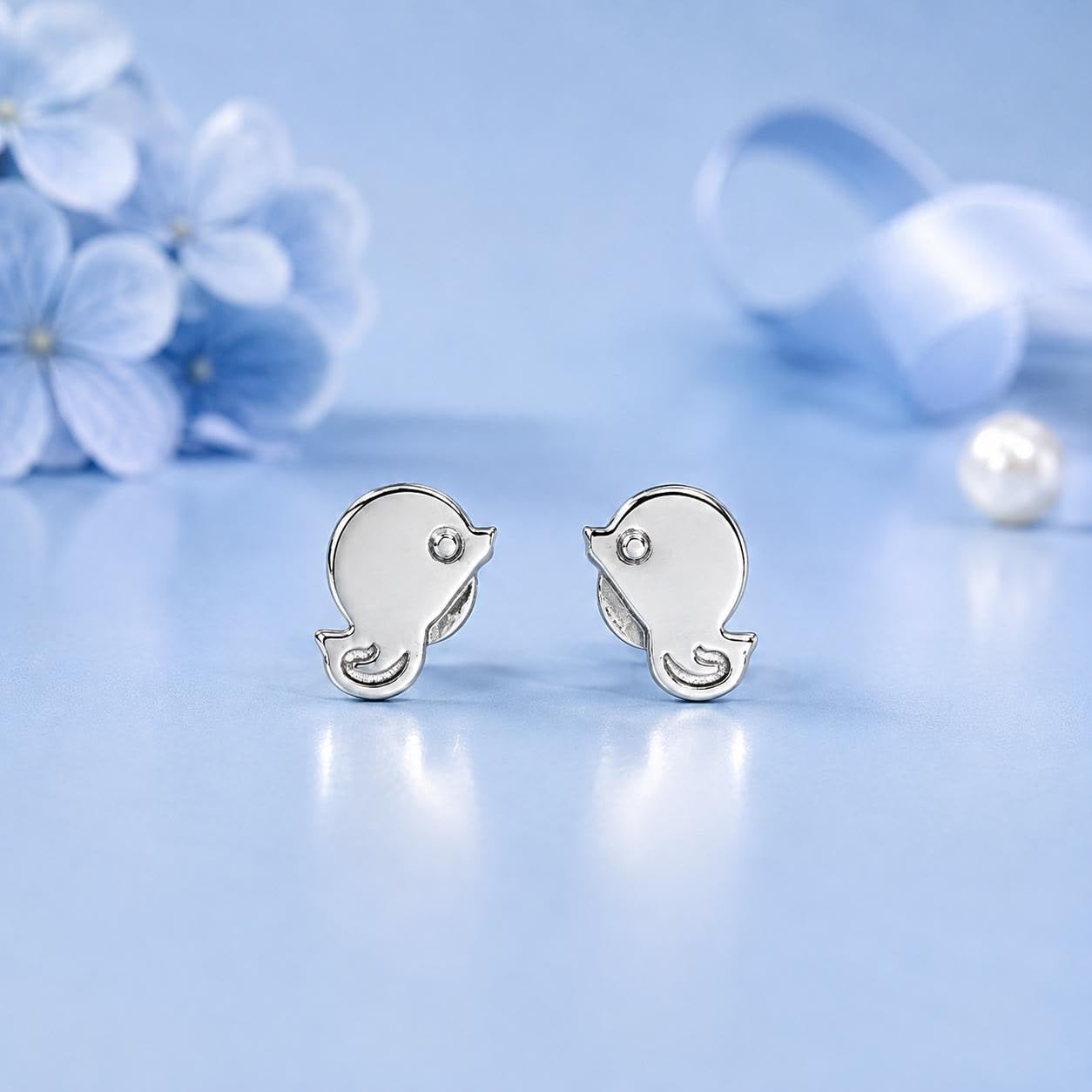 AMONROO® 925 Silver Jewellery for Women - 925 Sterling Silver Chick Bird Stud Earrings, Dainty Animal Jewellery, Gift for Women | 925 Stamp, Warranty & Authenticity Certificate