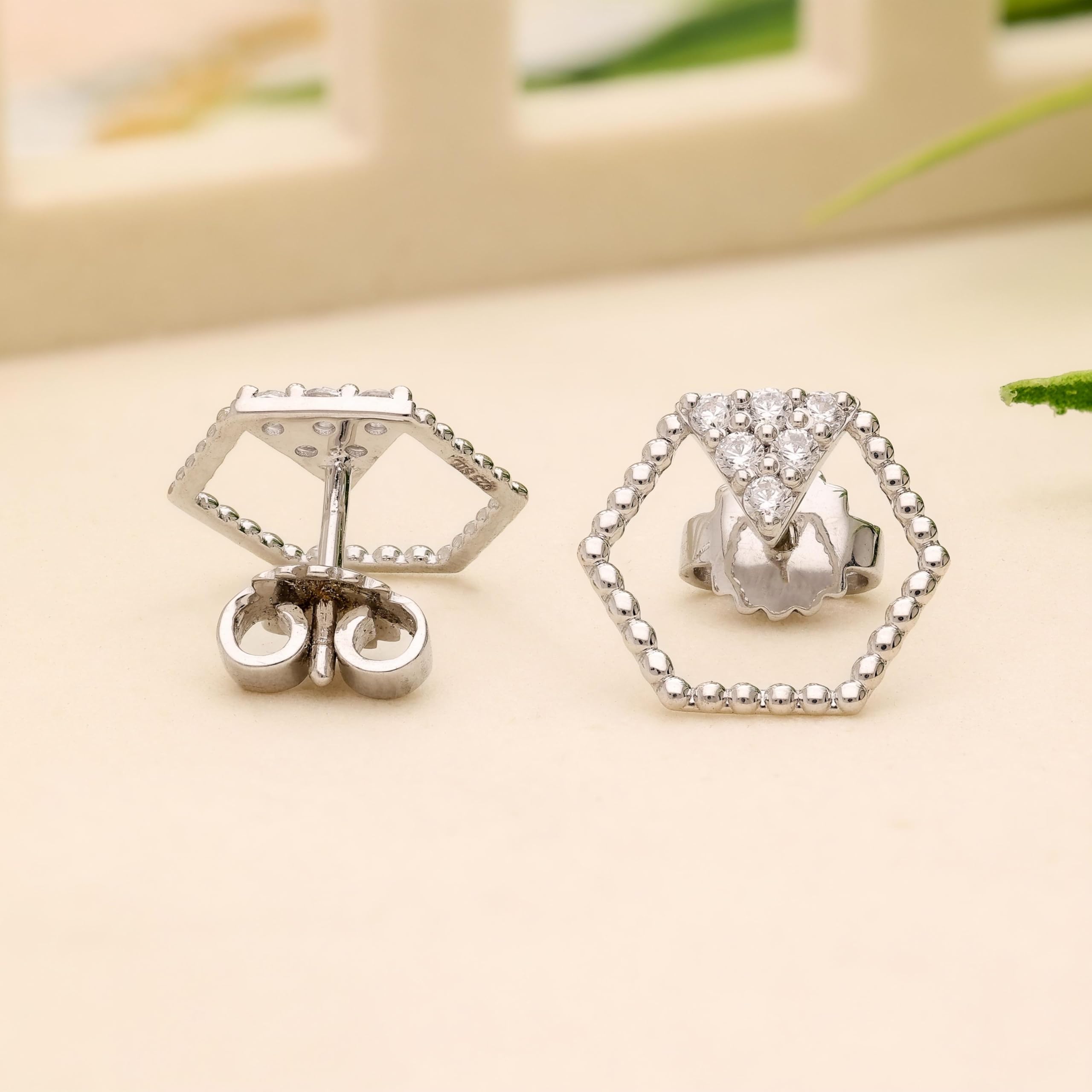 45d91cdbc31e18e562a4cca5e227c2f0