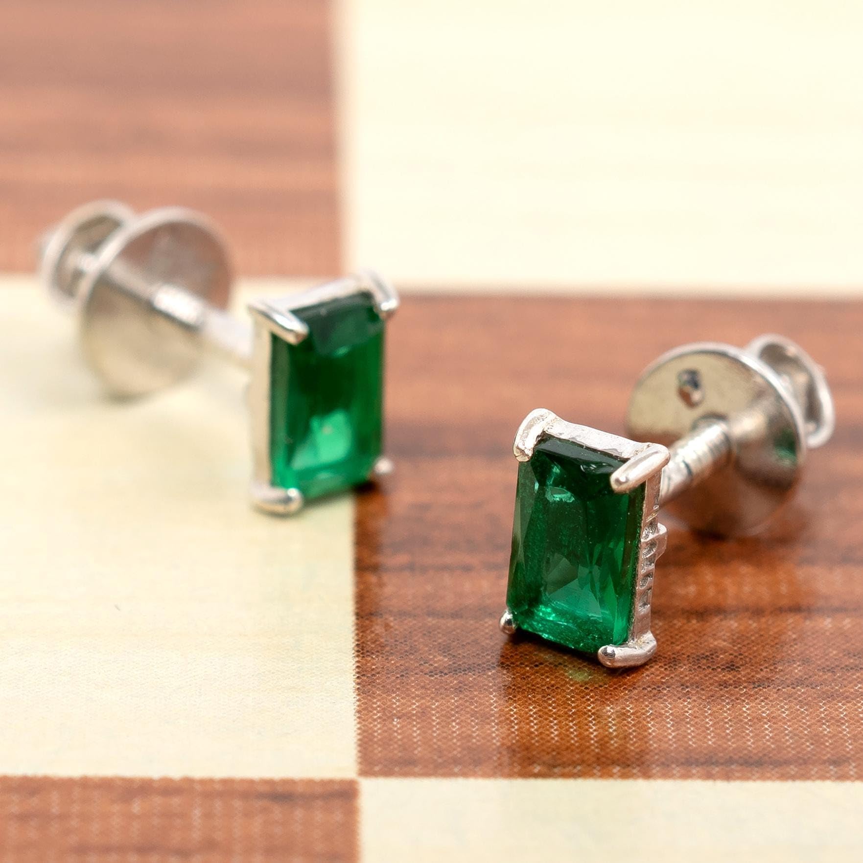 1ef81ae79fc1e90d868d97d3be6a6597