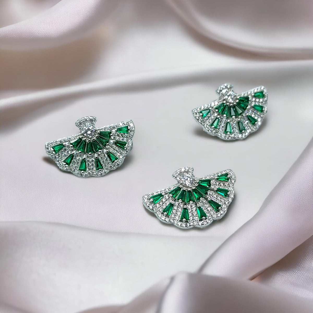 925 Silver Green Emerald CZ Half Circle Floral Pendant Earrings Set