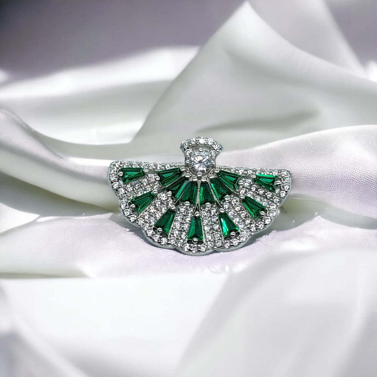 925 Silver Green Emerald CZ Half Circle Floral Pendant Earrings Set