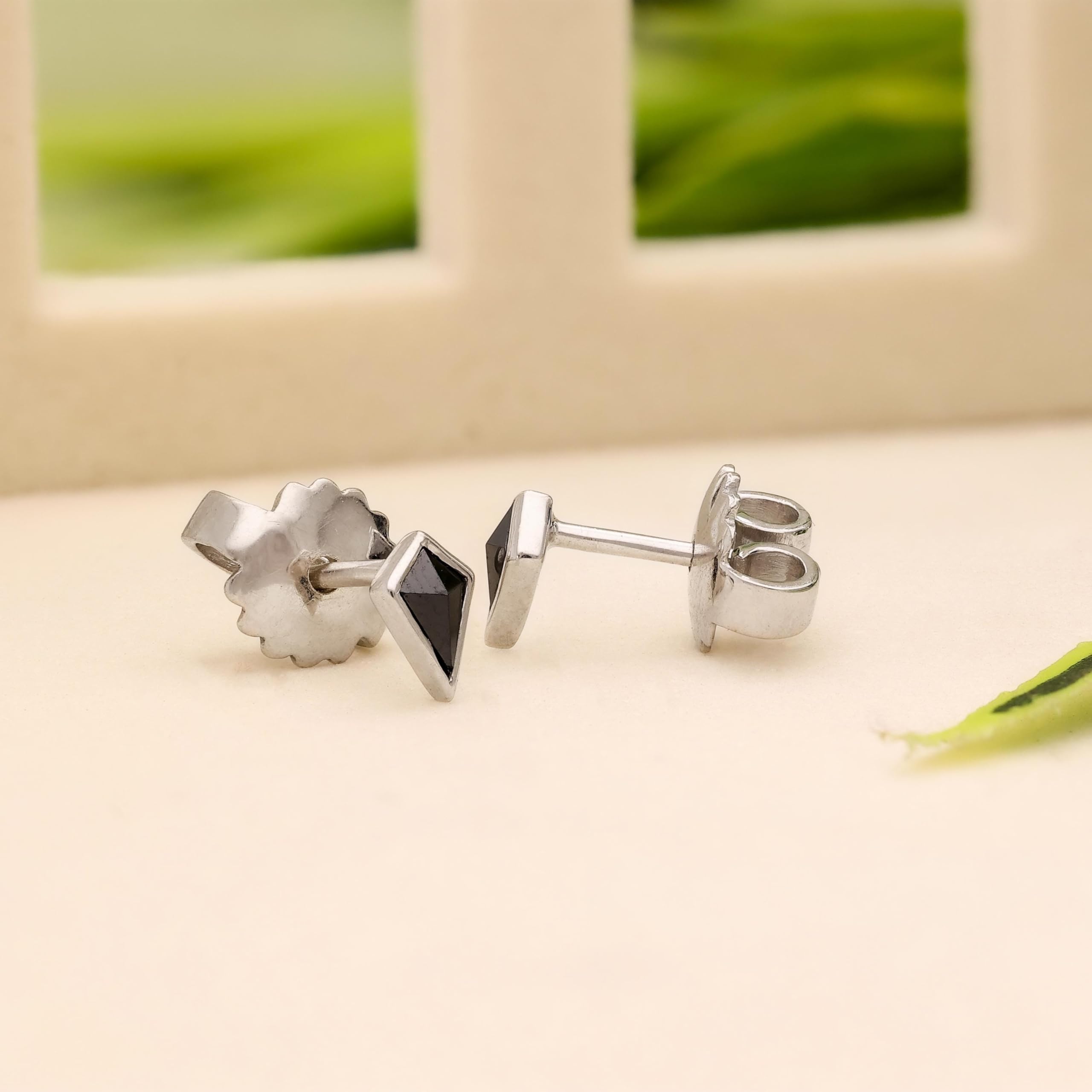 272455efa0043f187dbe85713739b38b