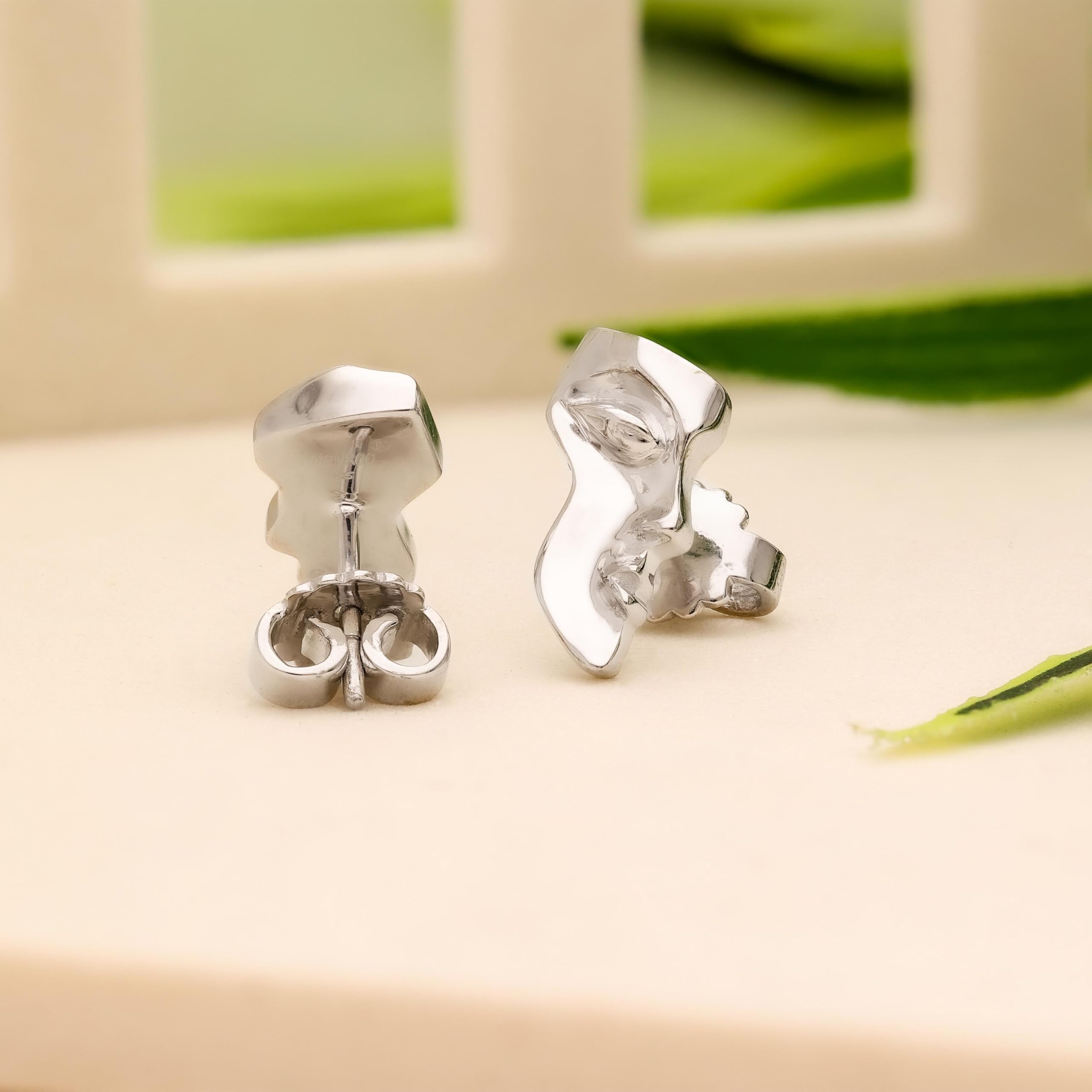 0cfc83e6b7b3d9b5a016404950f37eee