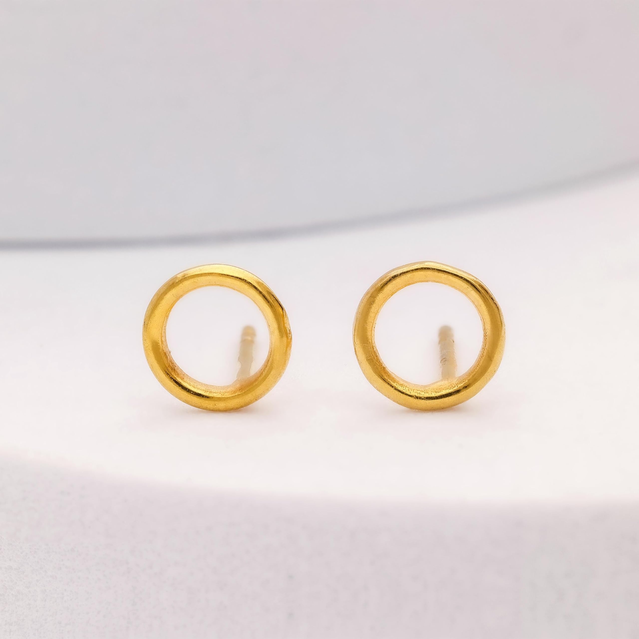 c9c08182654ee328f9b79f7c7fd4c069