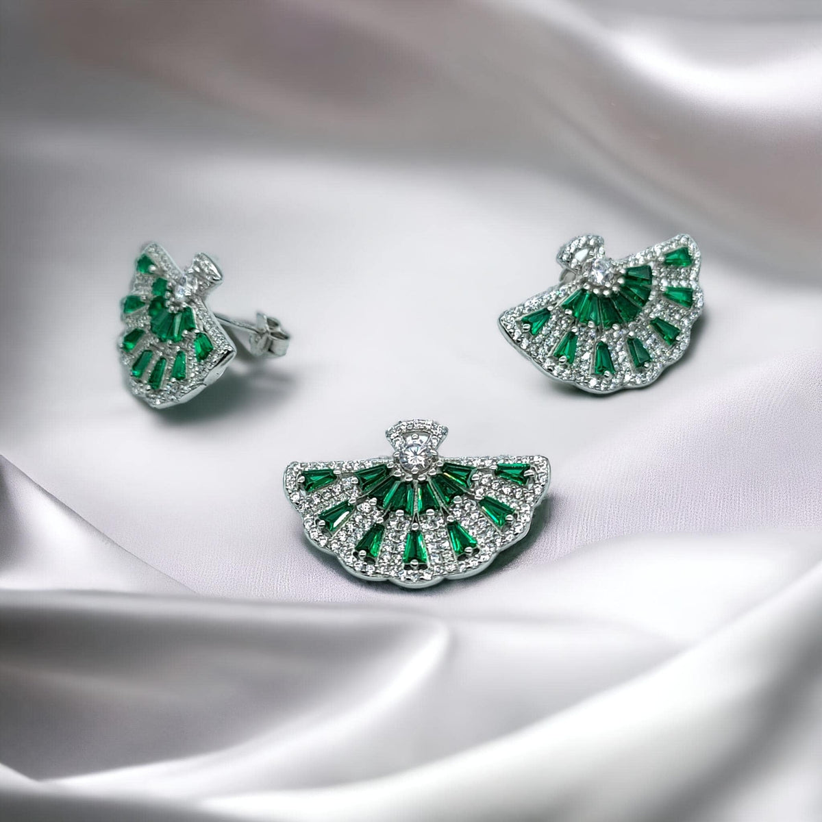925 Silver Green Emerald CZ Half Circle Floral Pendant Earrings Set