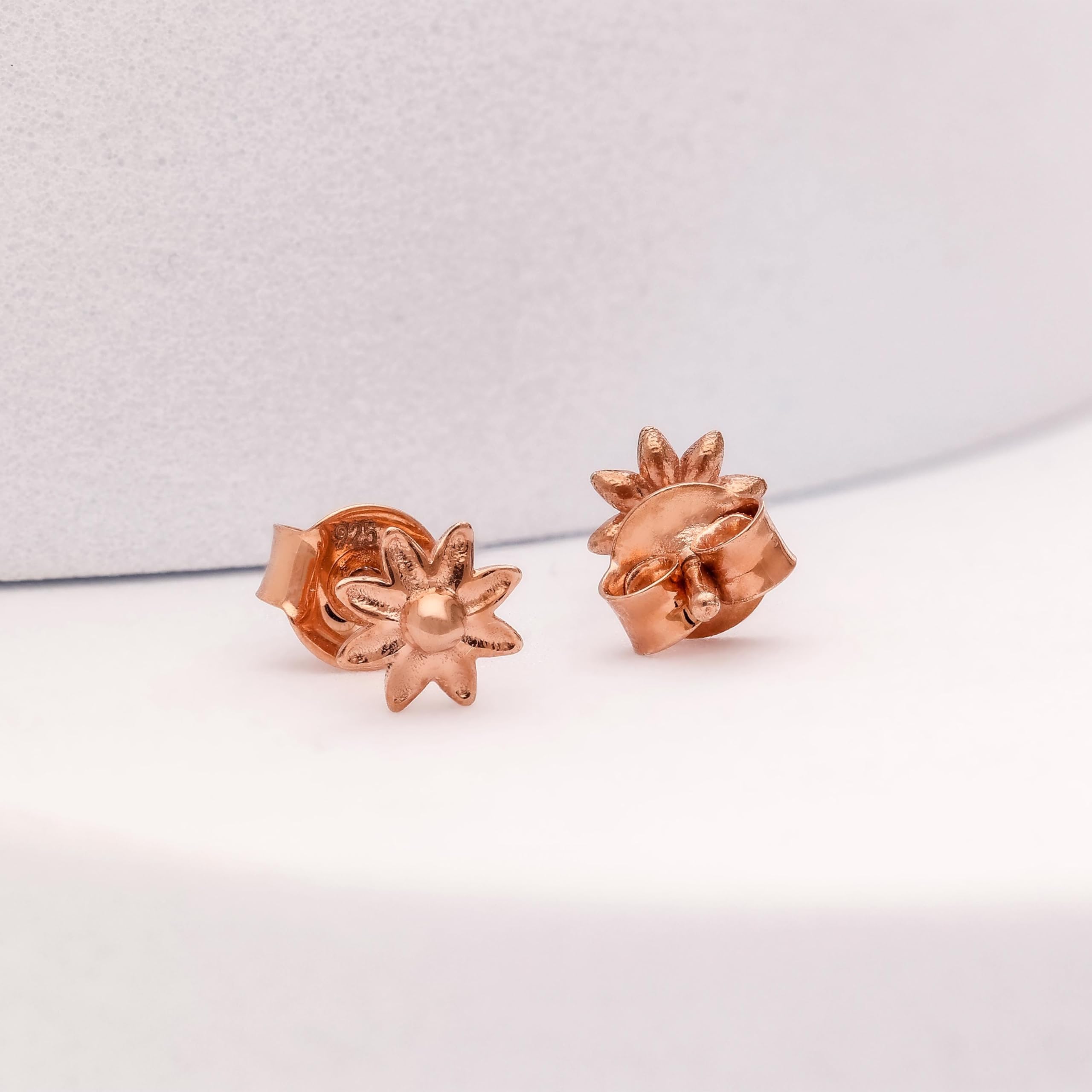 72d9c0b1097104e8190606ff9ce6809b