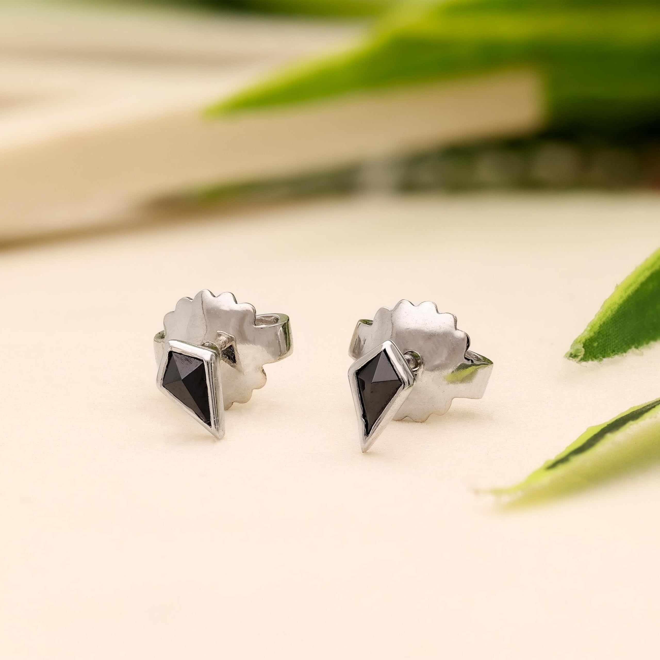 a606ff9648be0a0fe47deee2b7e579b8