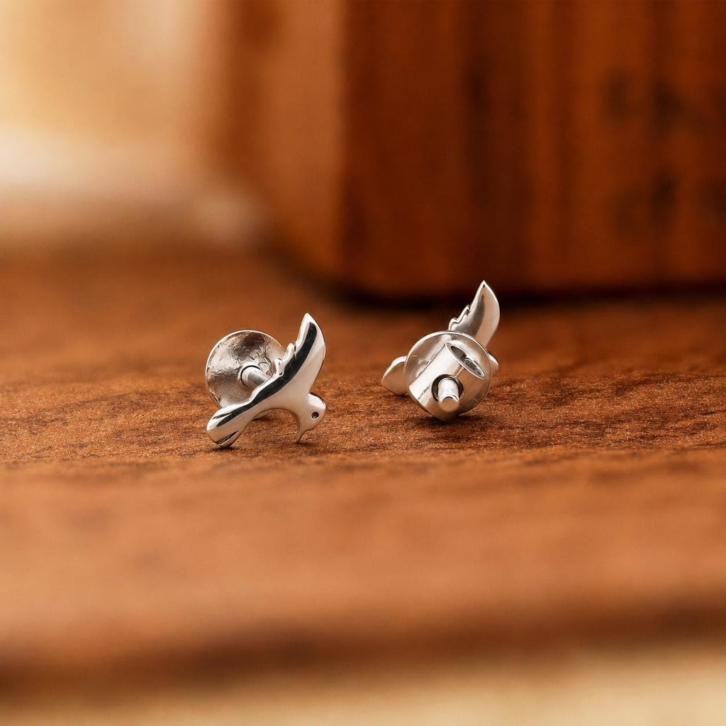 AMONROO® 925 Silver Jewellery for Women - 925 Sterling Silver Bird Stud Earrings, Flying Bird Design, Minimalist Daily Wear Jewellery | 925 Stamp, Warranty & Authenticity Certificate