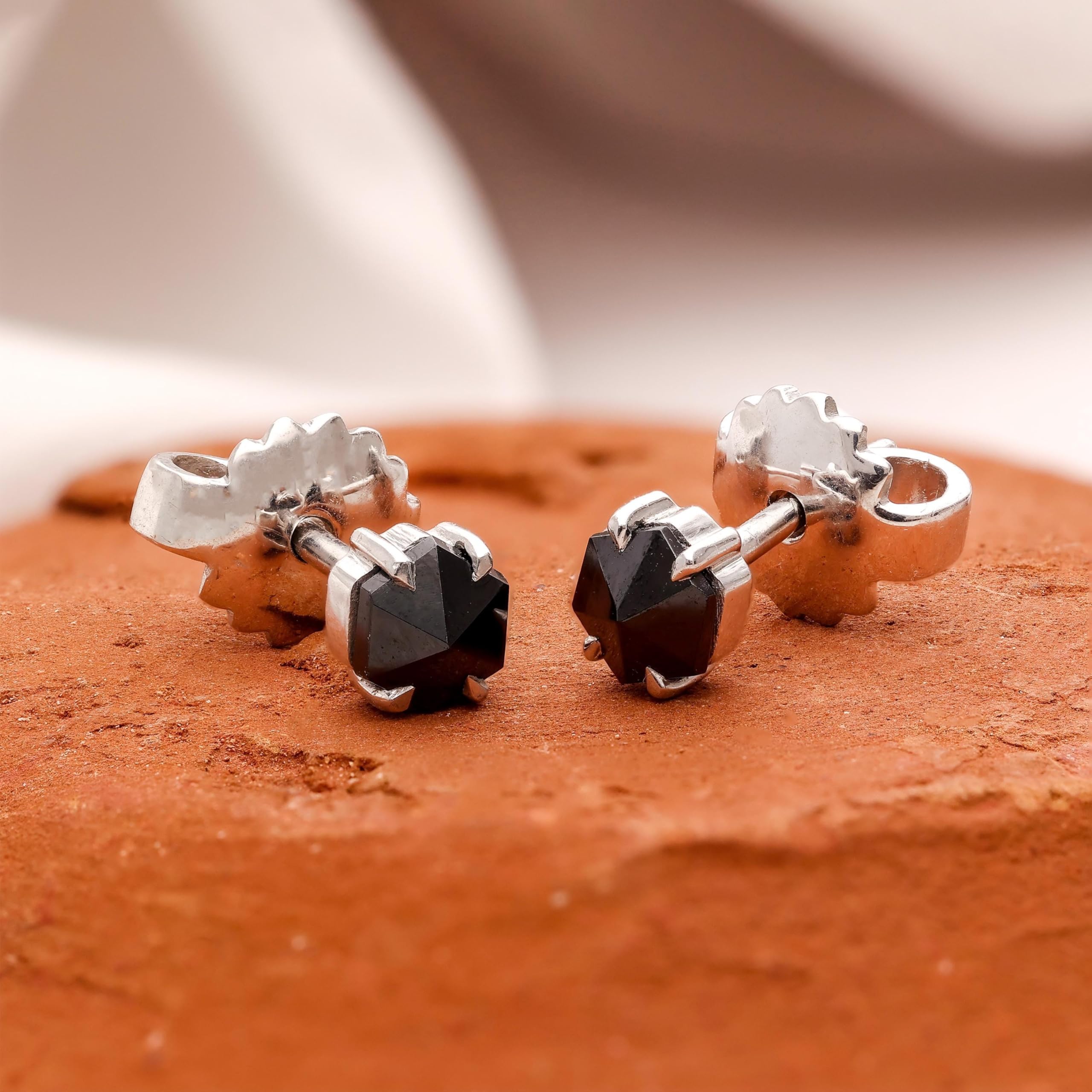 4615fb0185ebd595cb4a14f347e9ca63