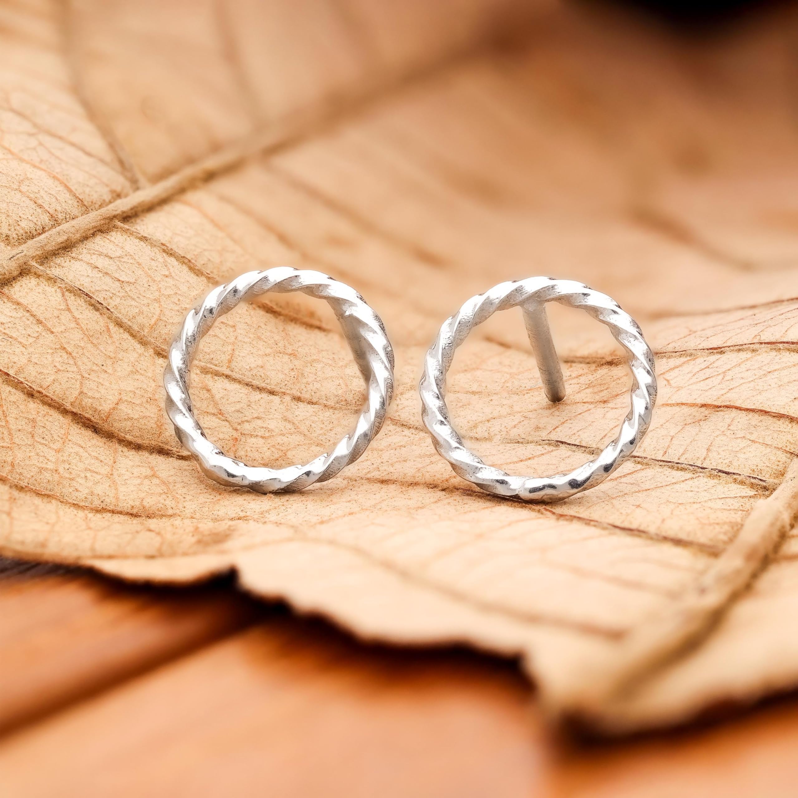 30a41b127bb5e3fd09bc852618ba3748