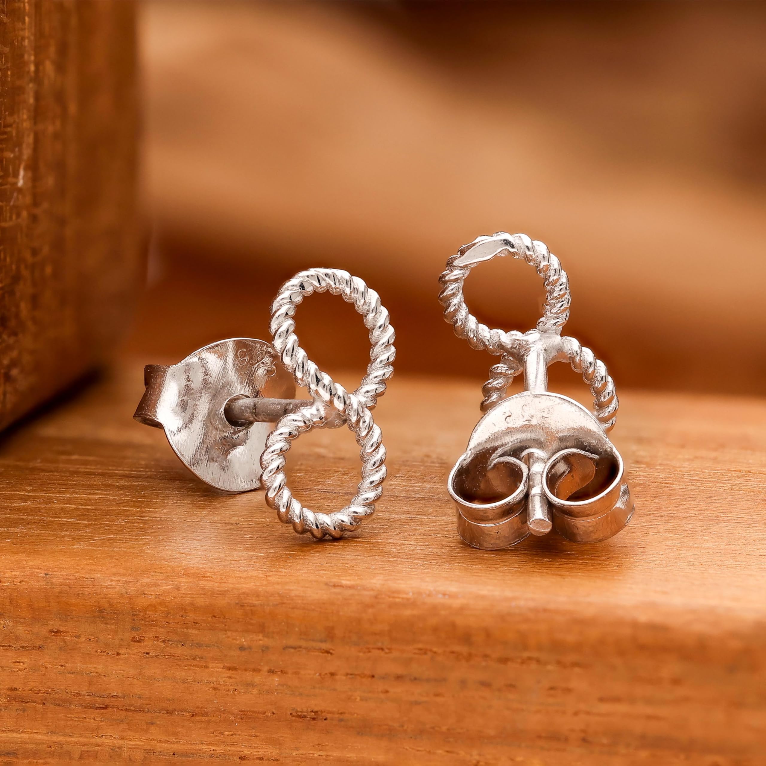 2c6874f56fb2998798c8160a04fbeb0b