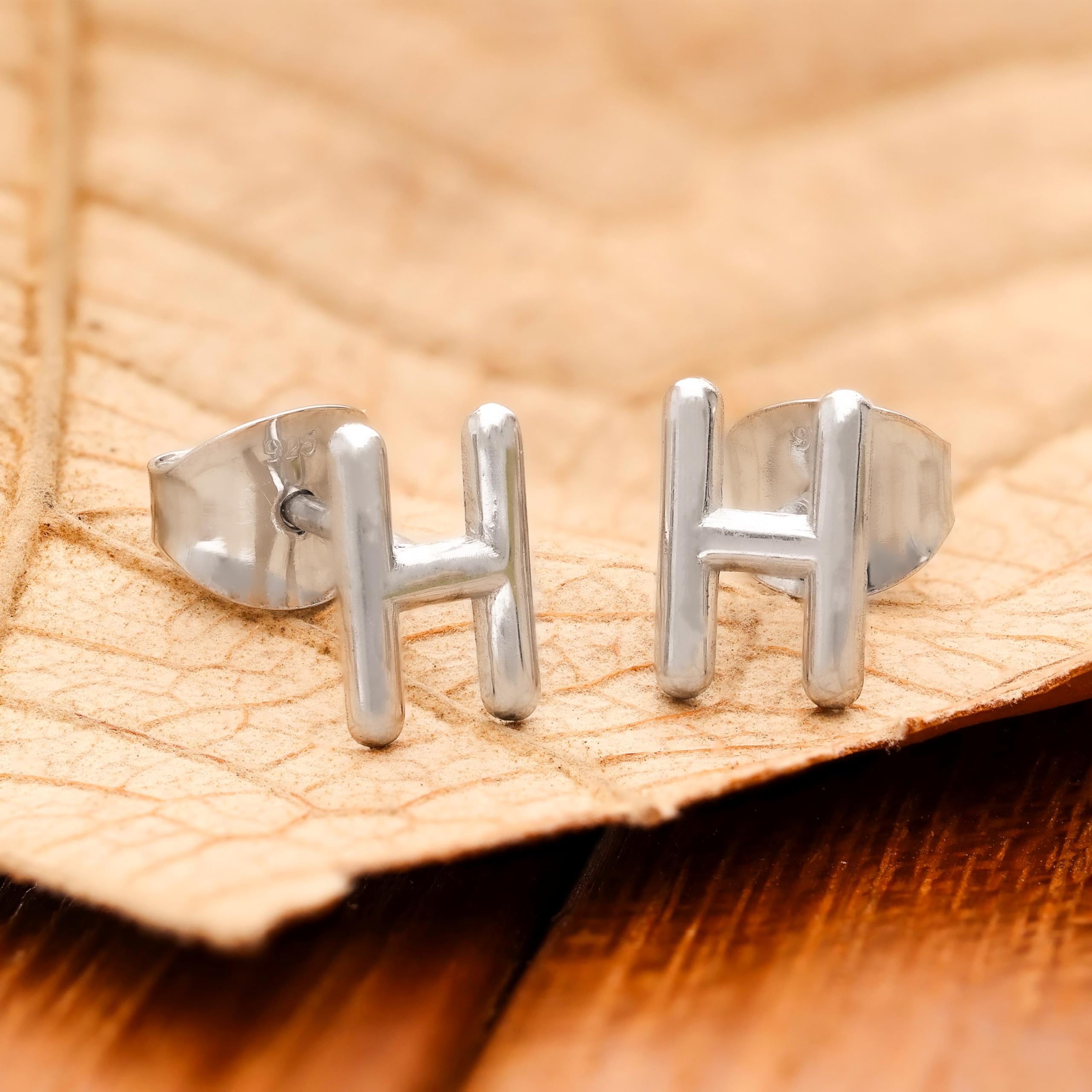 f7b4af68549bc73279179fc78565a556