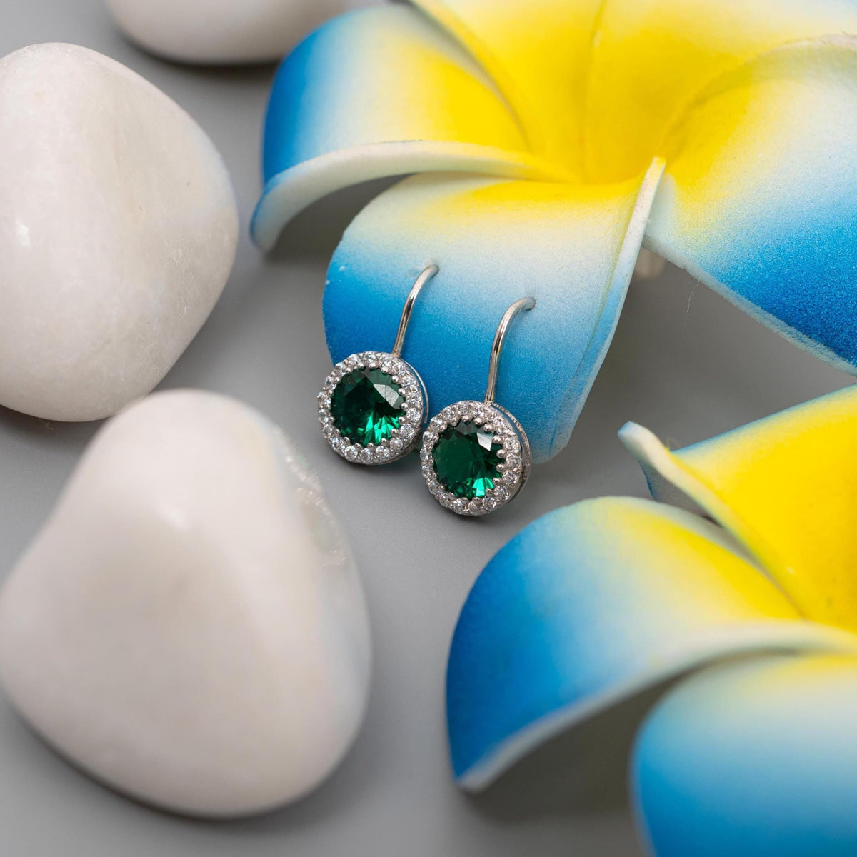 AMONROO® 925 Silver Jewellery for Women - 925 Sterling Silver Emerald Green CZ Dangle Earrings, Halo Drop Earrings | 925 Stamp, Warranty & Authenticity Certificate