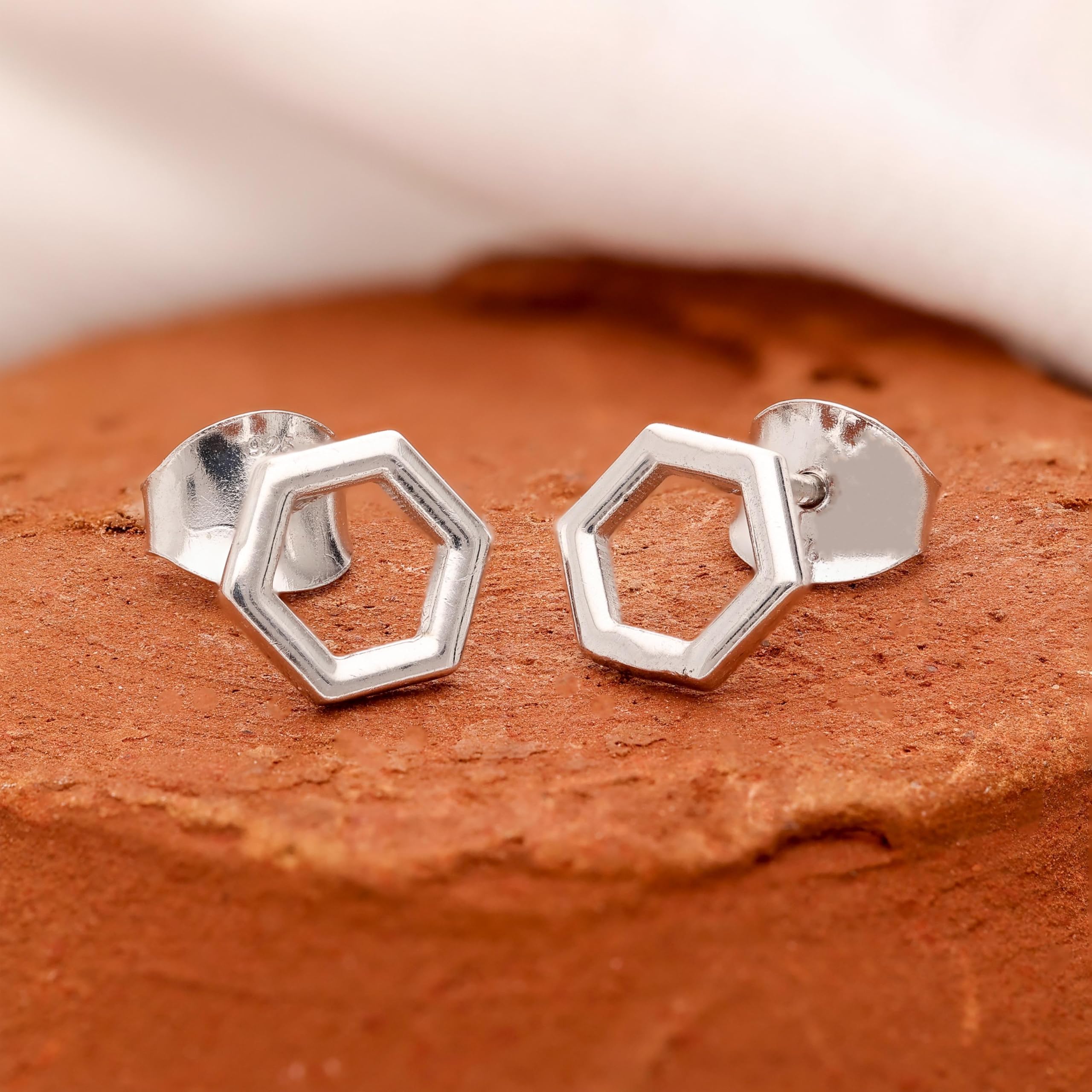 e13dbfc87356e177bcb2bae7aeed0d5e