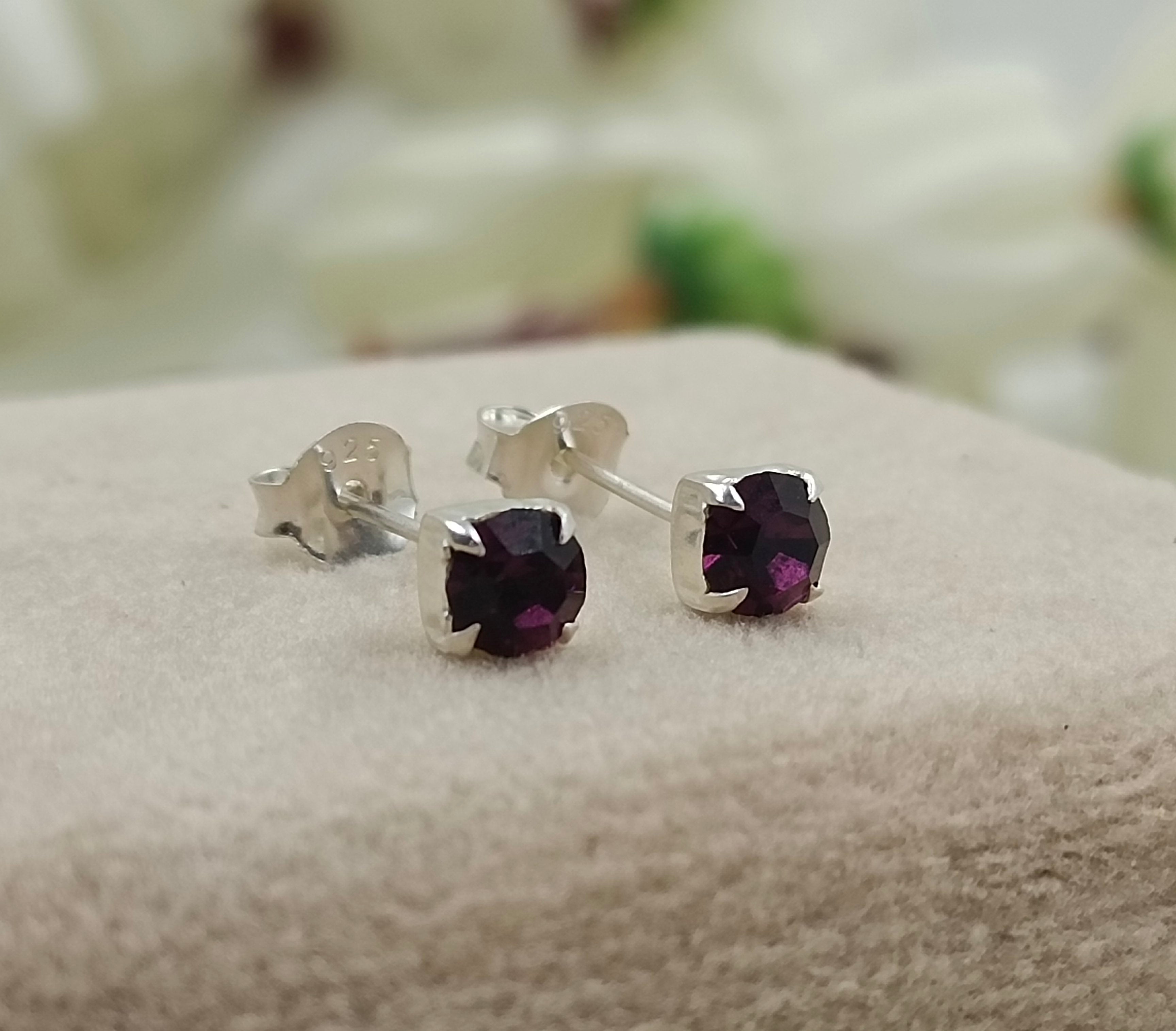 925 Sterling Silver February Birthstone Purple Amethyst Cubic Zirconia Stud Earrings Minimalist Handmade Birthday Gift Studs with Pushback