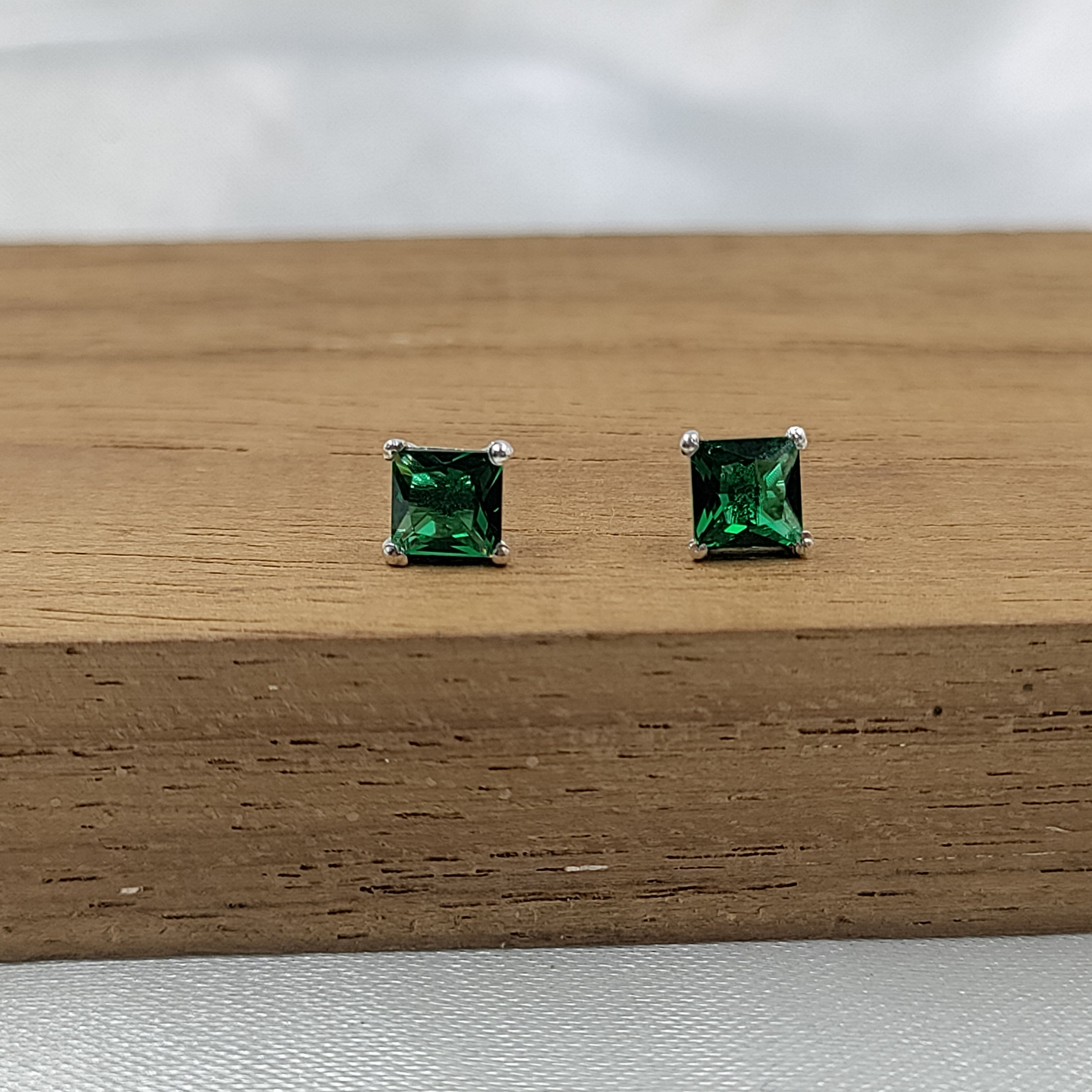 Green Emerald Earring Princess Cute 925 Sterling Silver Stud Earrings
