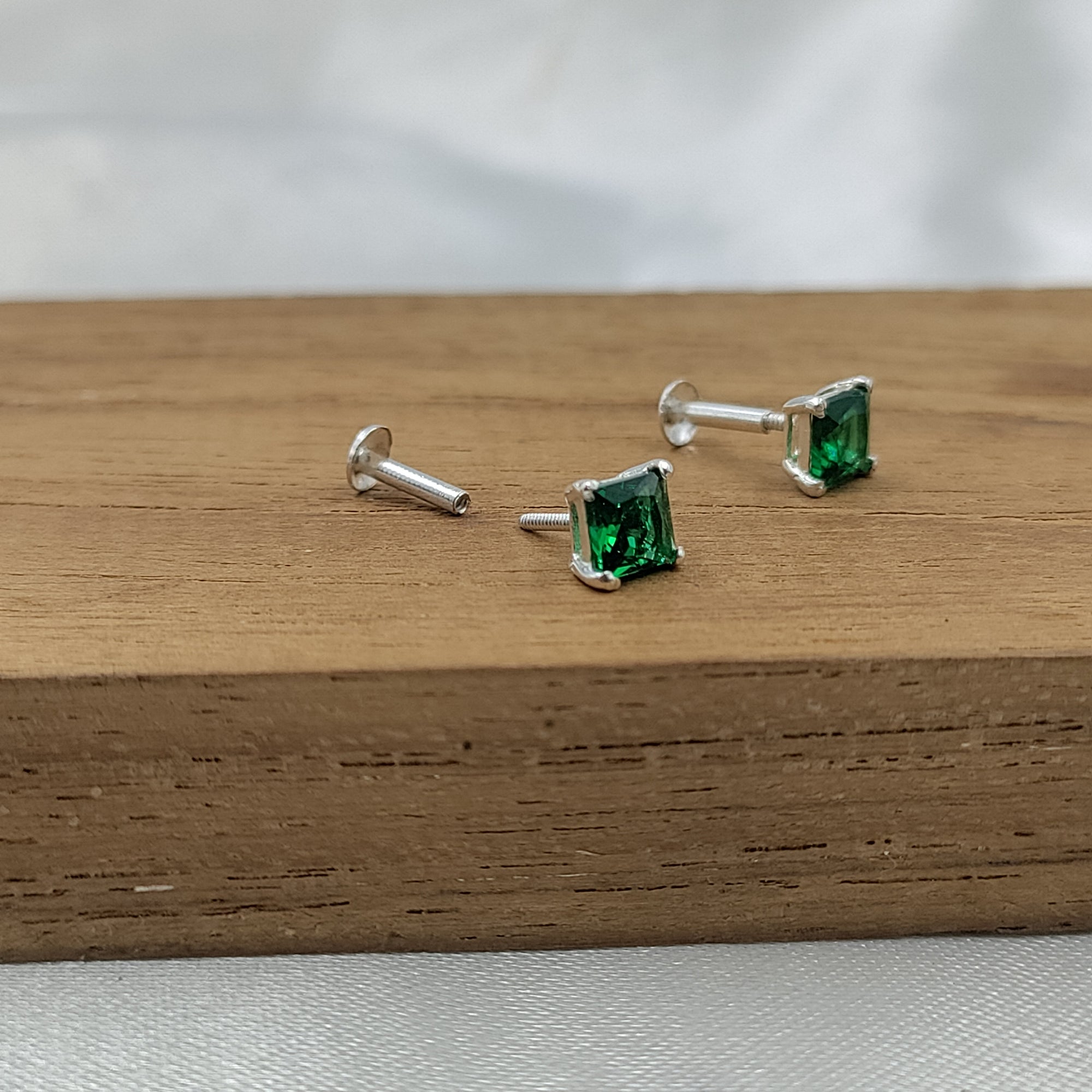 Green Emerald Earring Princess Cute 925 Sterling Sivler Stud May Birthstone Earrings Cubic Zirconia Minimalist Handmade Stud with Ballback