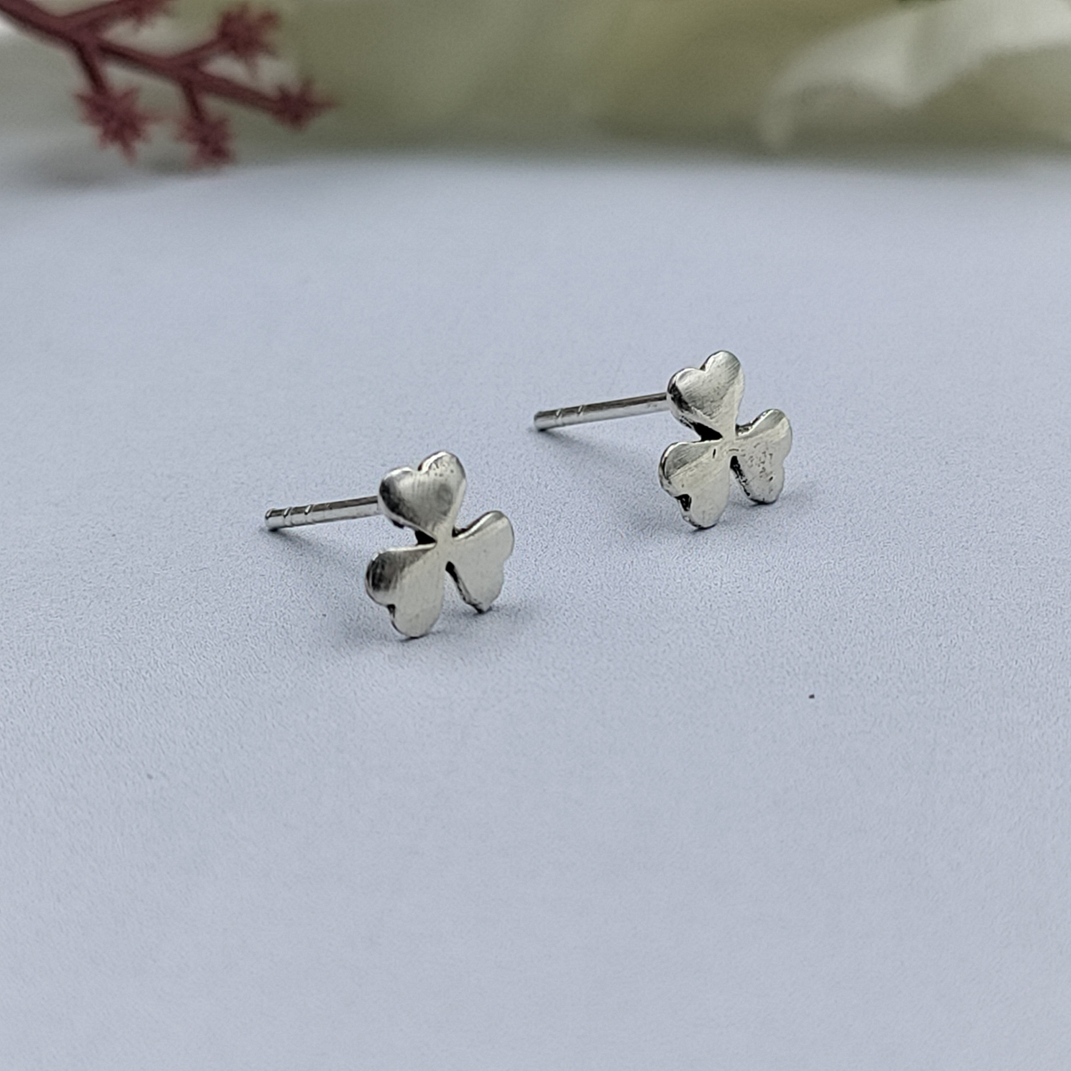 Silver Lucky Charm Studs 3 Leaf Clover Studs Clover Stud Clover Earring Flower Floral Cute Handmade Gift Stud with Pushback 925 Sterling