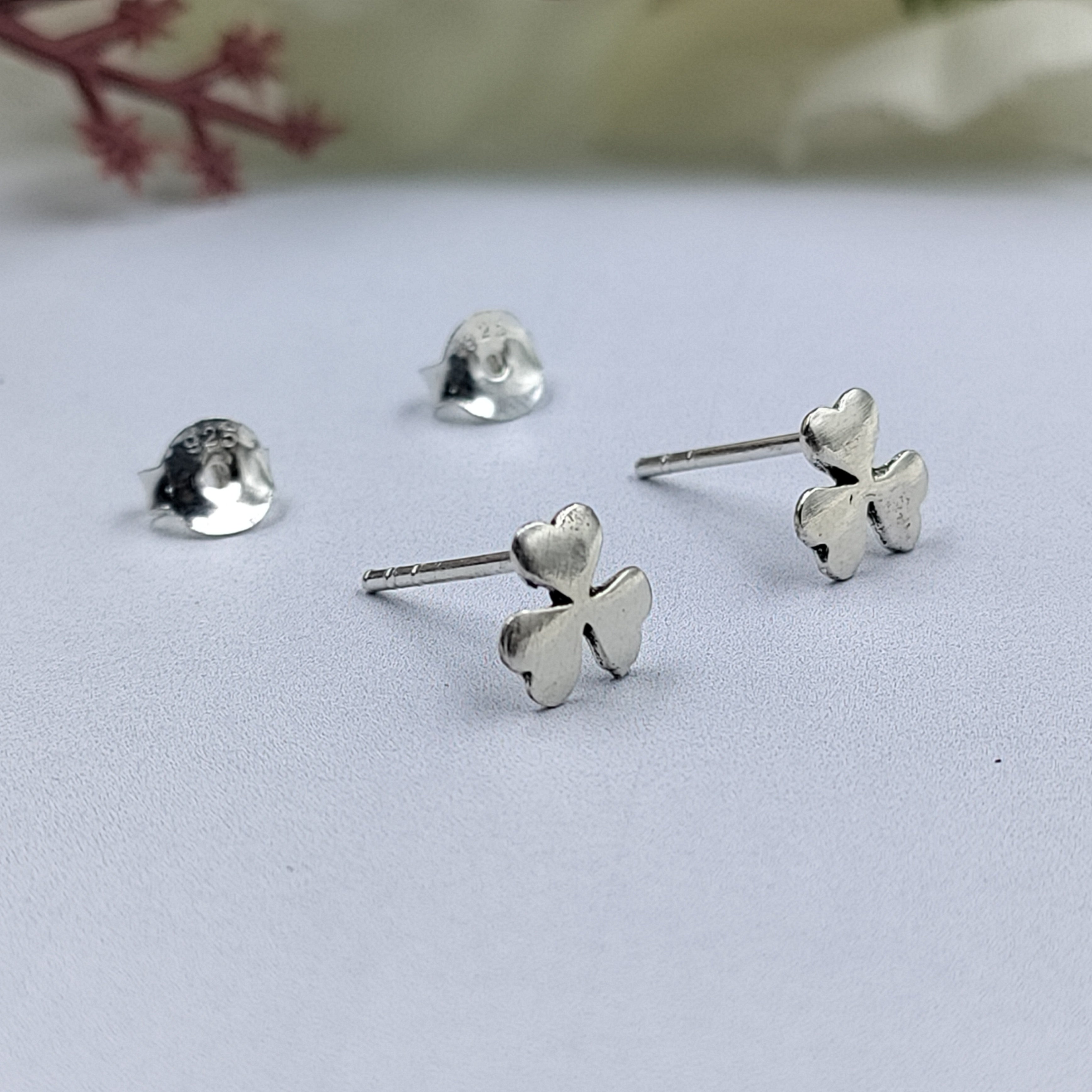 Silver Lucky Charm Studs 3 Leaf Clover Studs Clover Stud Clover Earring Flower Floral Cute Handmade Gift Stud with Pushback 925 Sterling