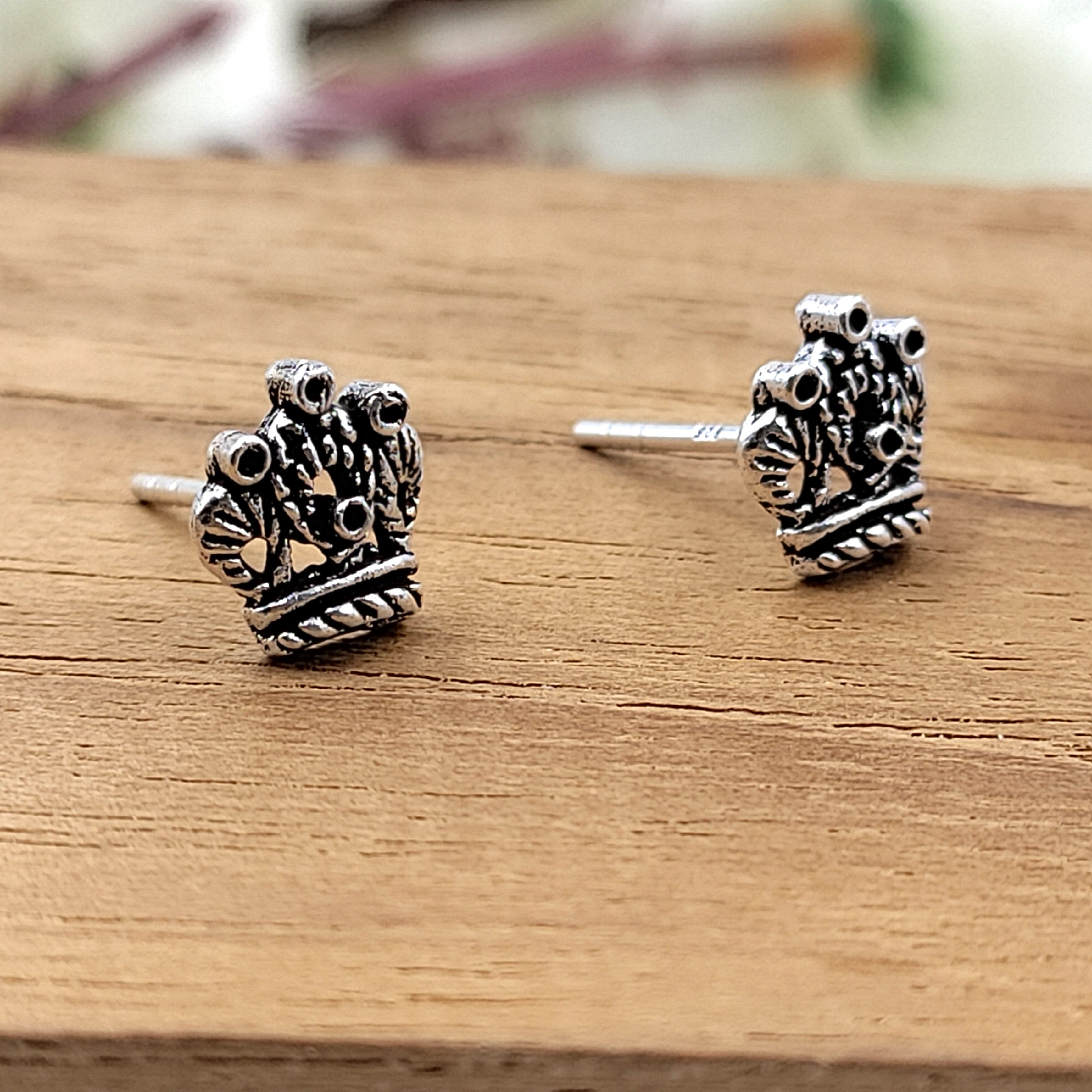 Oxidised Princess Crown stud earring Queen jewellery Crown Jewelry Minimalist Handmade Gift Stud with Pushback 925 Sterling Silver Gift