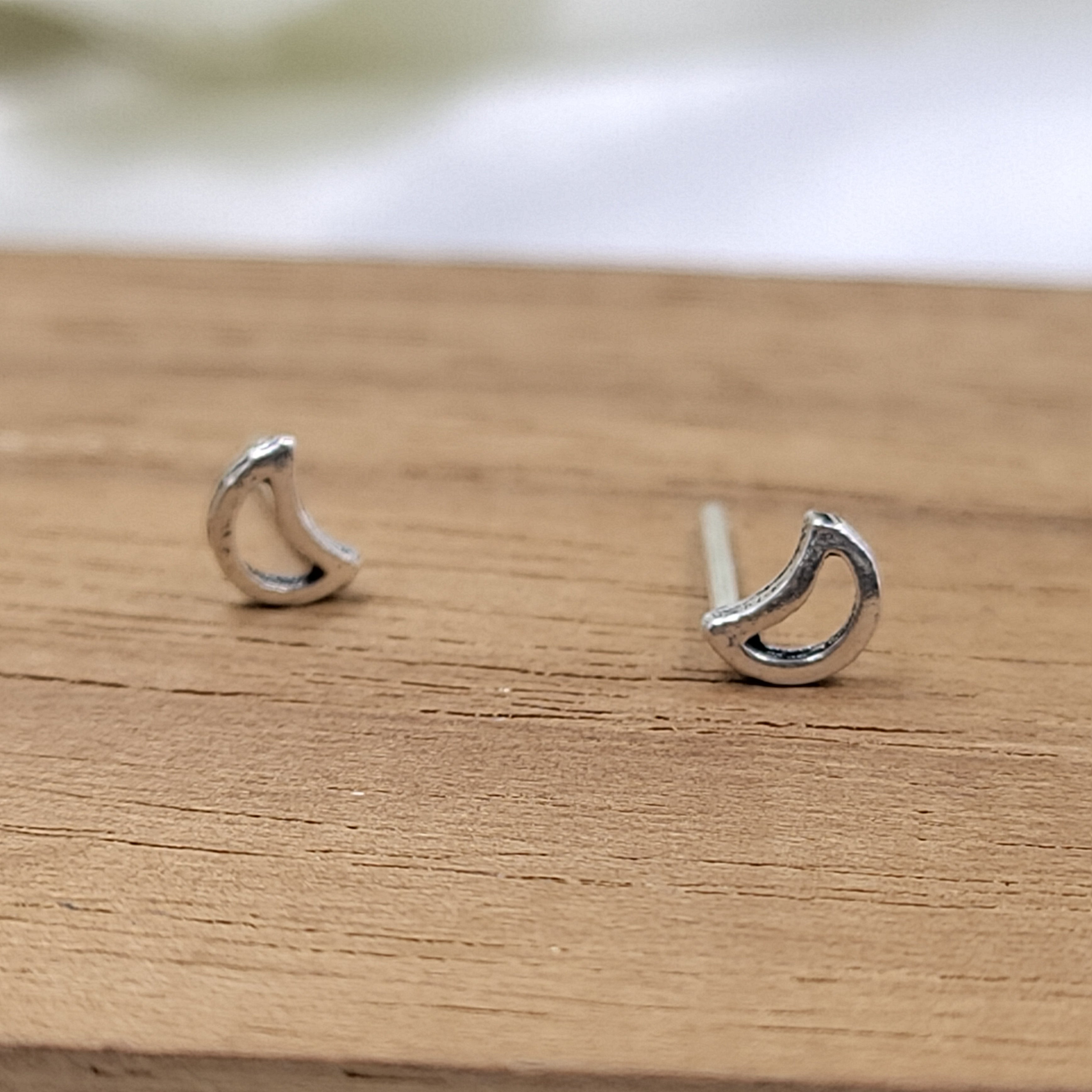 Crescent Half Moon Outline Stud Earrings Tiny Moon Celestial Jewelry Minimal Jewel Art Handmade Gift Stud with Pushback Sterling Silver 925