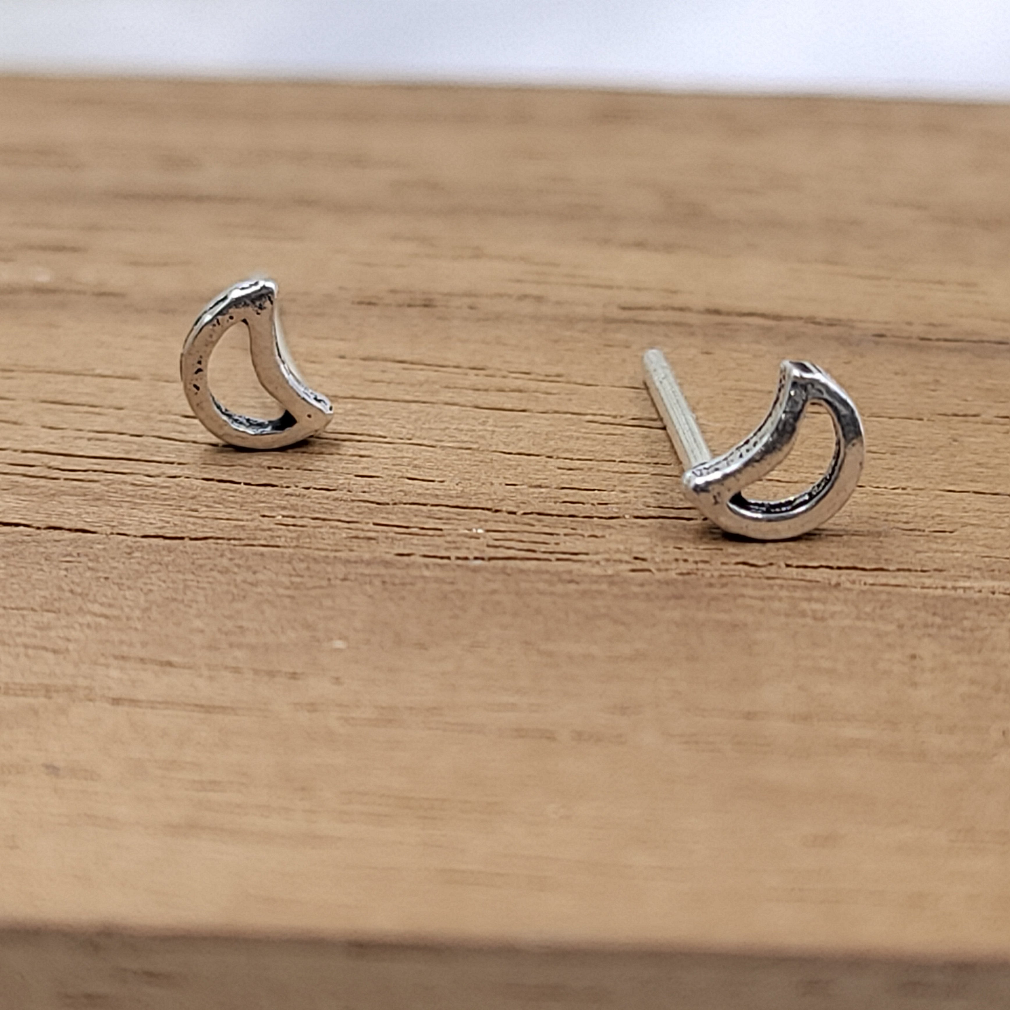 Crescent Half Moon Outline Stud Earrings Tiny Moon Celestial Jewelry Minimal Jewel Art Handmade Gift Stud with Pushback Sterling Silver 925