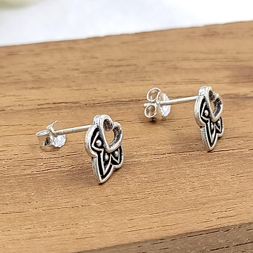 Cute Bali Heart Stud Earring Oxidised Heart Unisex Stud Little Ear Stud Minimalist Handmade Stud Pushback Solid Silver 925