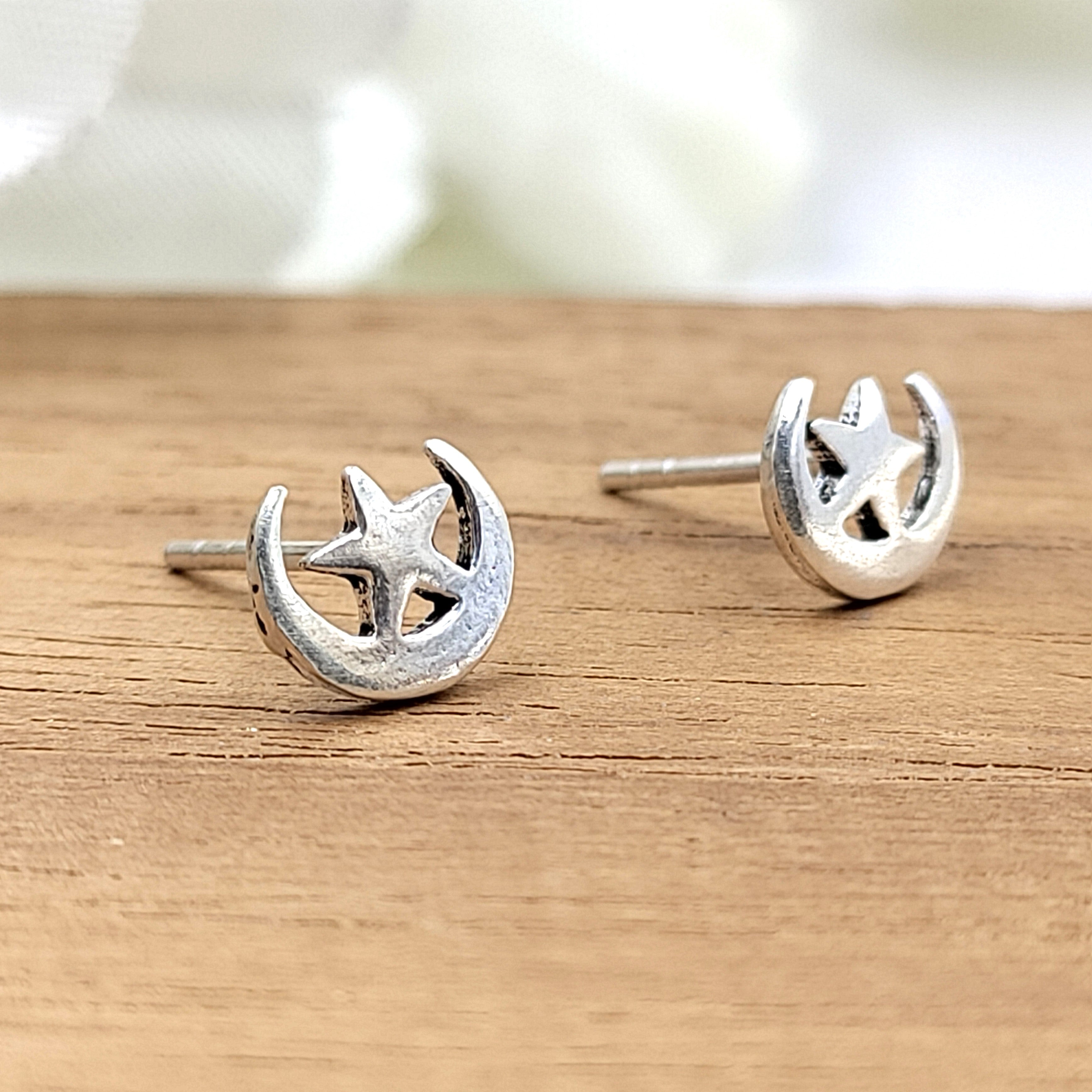 Moon and Star Studs Earring 925 Sterling Silver Gift for Birthday Mother Wife Mom Minimalist Handmade Gift Stud with Pushback
