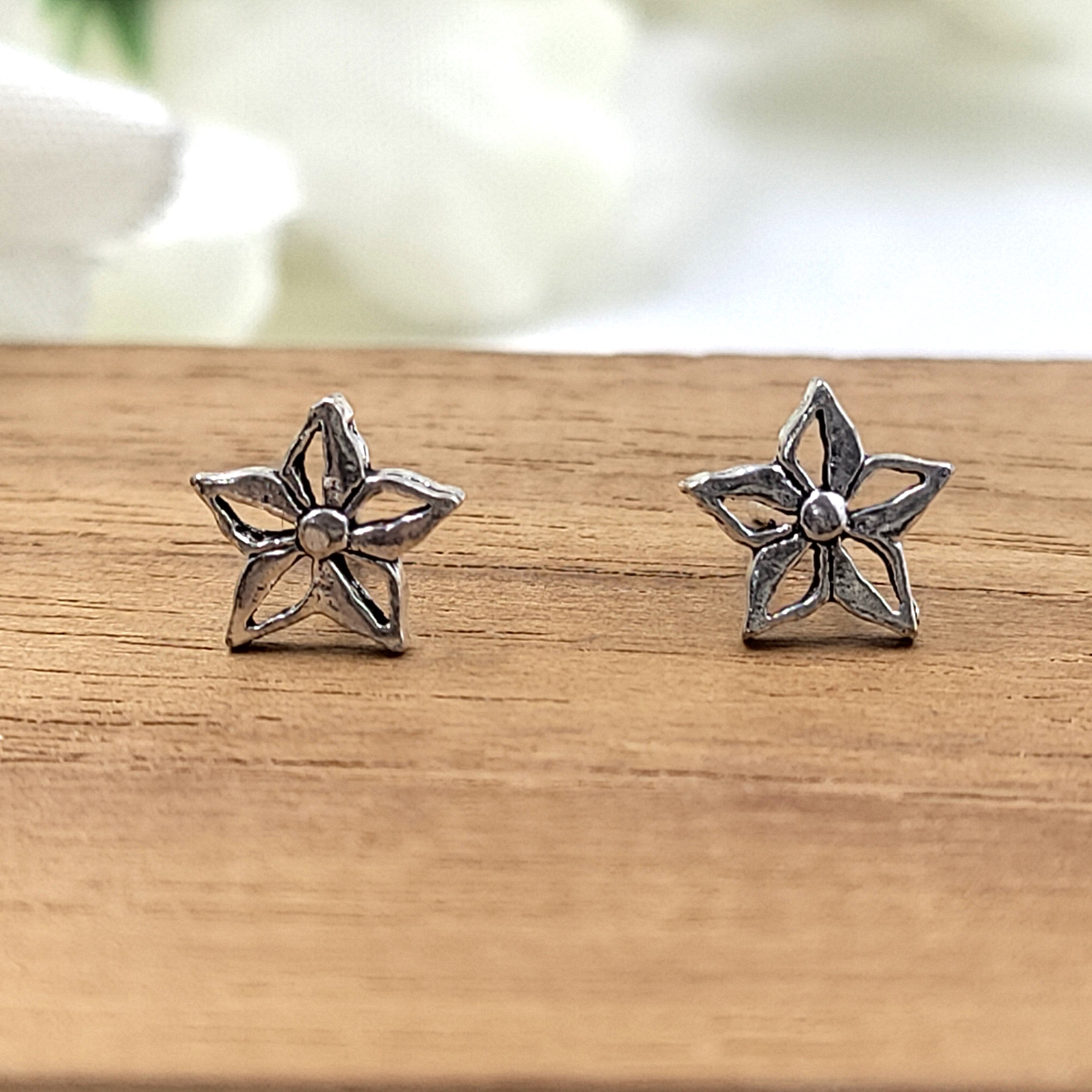 Solid SIlver Star shape Flower Stud Earrings Elegant Sparkling Flower Stud Post Floral Petal Studs Handmade Gift Stud Pushback Solid 925
