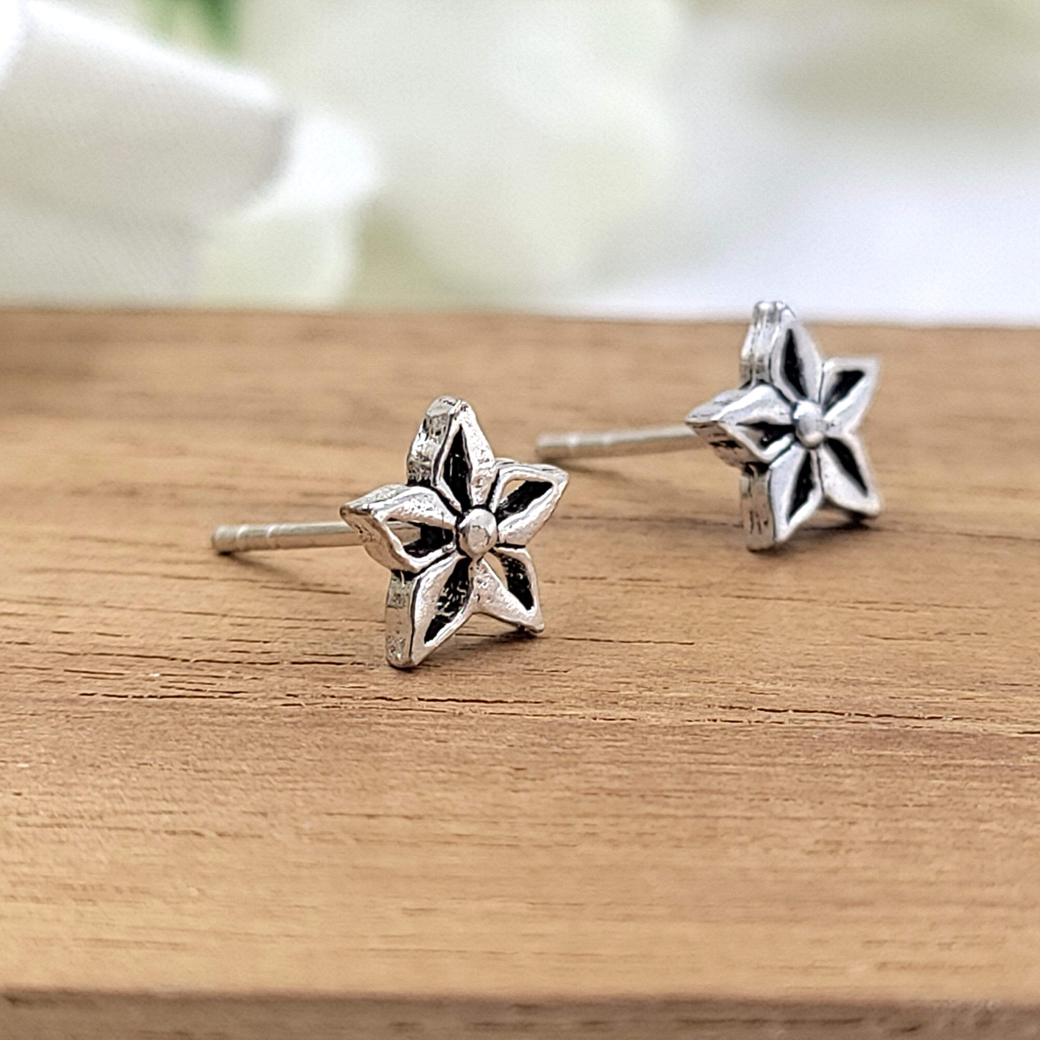 Solid SIlver Star shape Flower Stud Earrings Elegant Sparkling Flower Stud Post Floral Petal Studs Handmade Gift Stud Pushback Solid 925