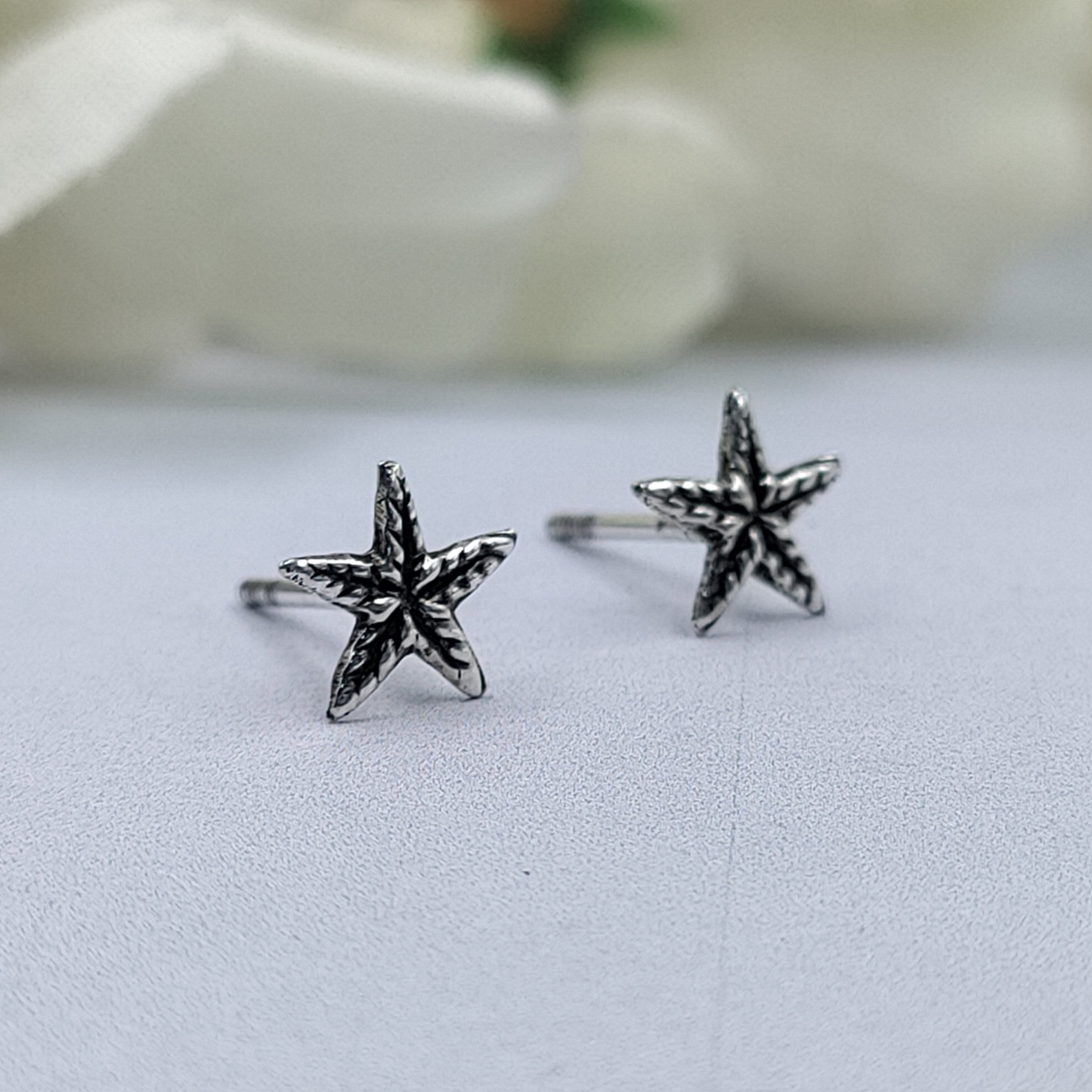 Tiny Star Fish Stud Earring in Silver Cute Sea Star Stud Handmade Earrings Gift Stud Pushback Sea Lover Gift Ocean Jewelry 925 Sterling