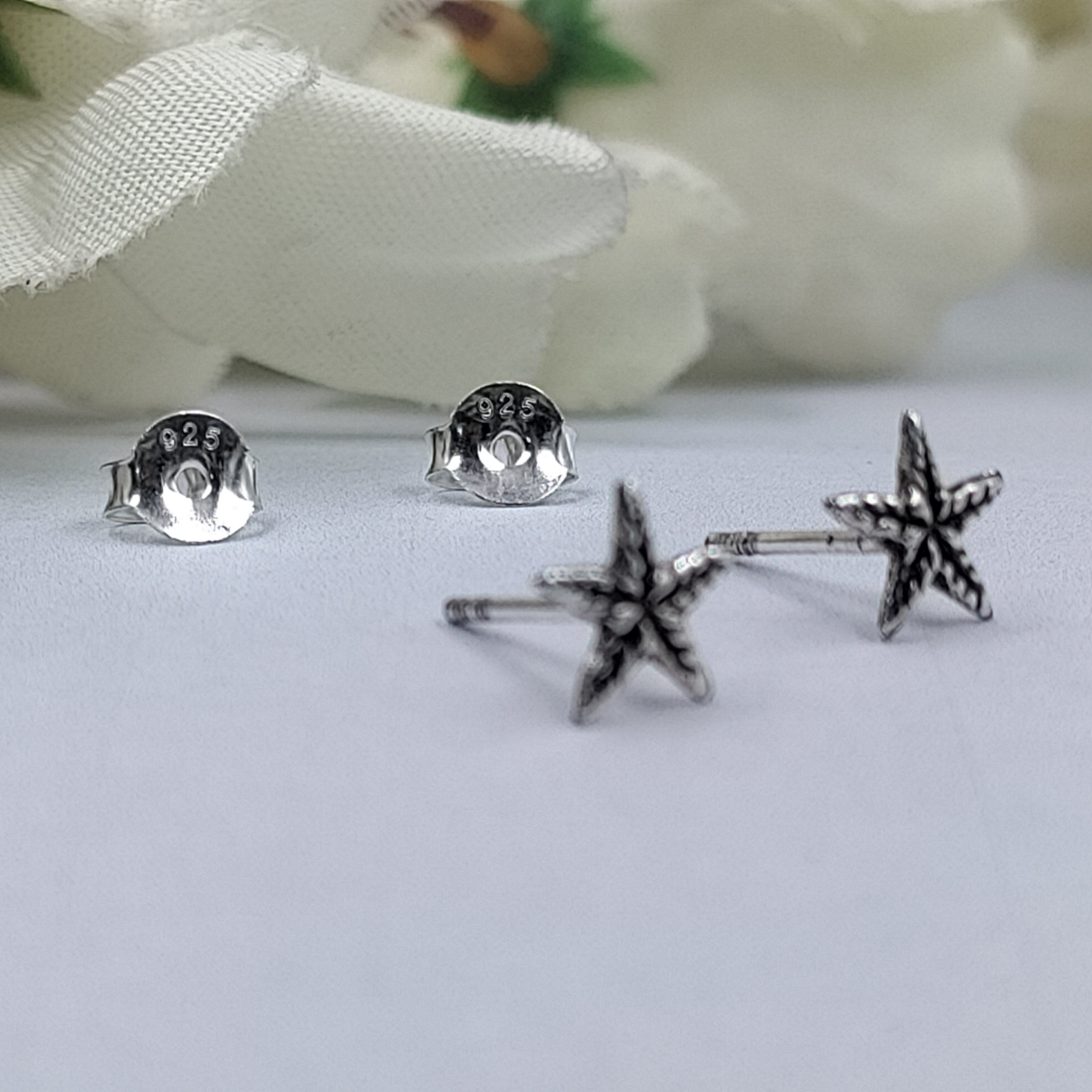 Tiny Star Fish Stud Earring in Silver Cute Sea Star Stud Handmade Earrings Gift Stud Pushback Sea Lover Gift Ocean Jewelry 925 Sterling