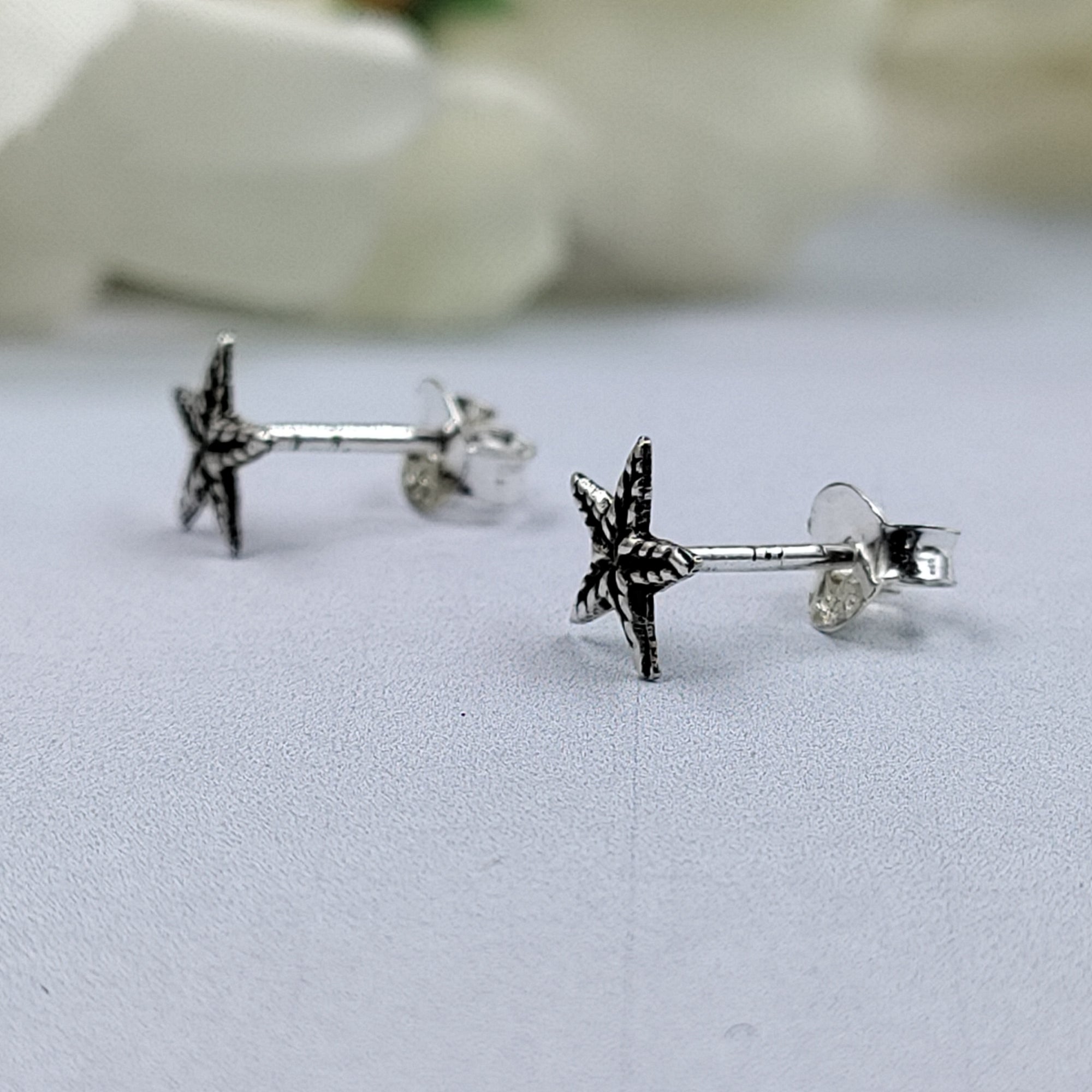 Tiny Star Fish Stud Earring in Silver Cute Sea Star Stud Handmade Earrings Gift Stud Pushback Sea Lover Gift Ocean Jewelry 925 Sterling
