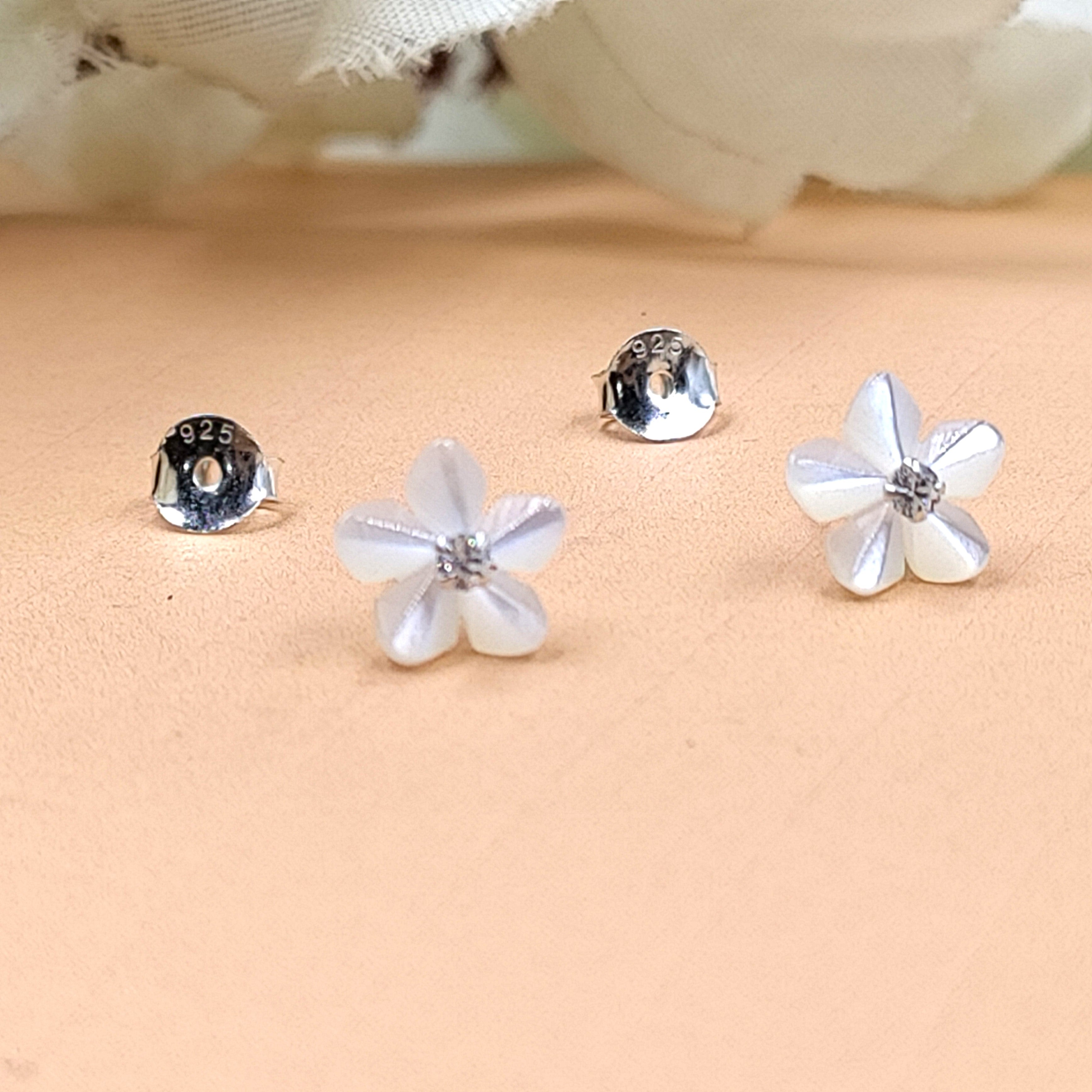 Silver White Stud Earring Cubic Ziriconia Flower Stud Post bridesmaid Floral Earring Handcrafted Gift Stud Pushback Solid 925 Cute Gift