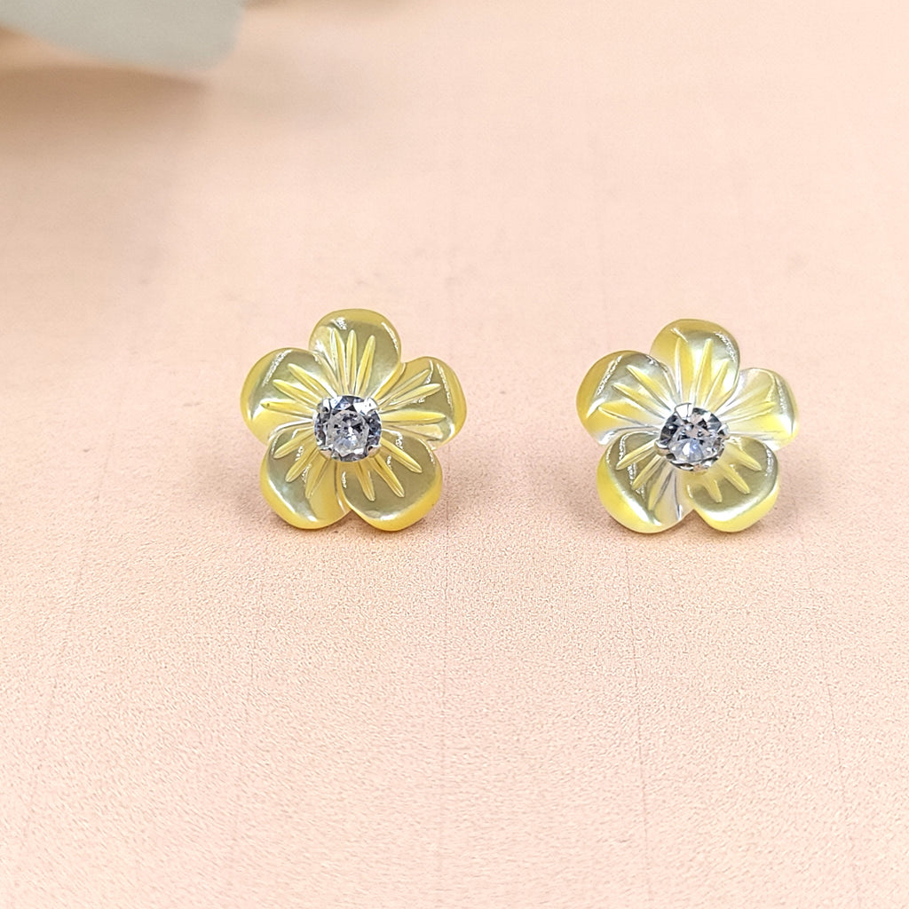 Silver Cute Flower Earring CZ Solitaire Stud Post Pretty Floral Earring Handmade Gift Stud Pushback Solid 925 Cute Gift for Grandmother