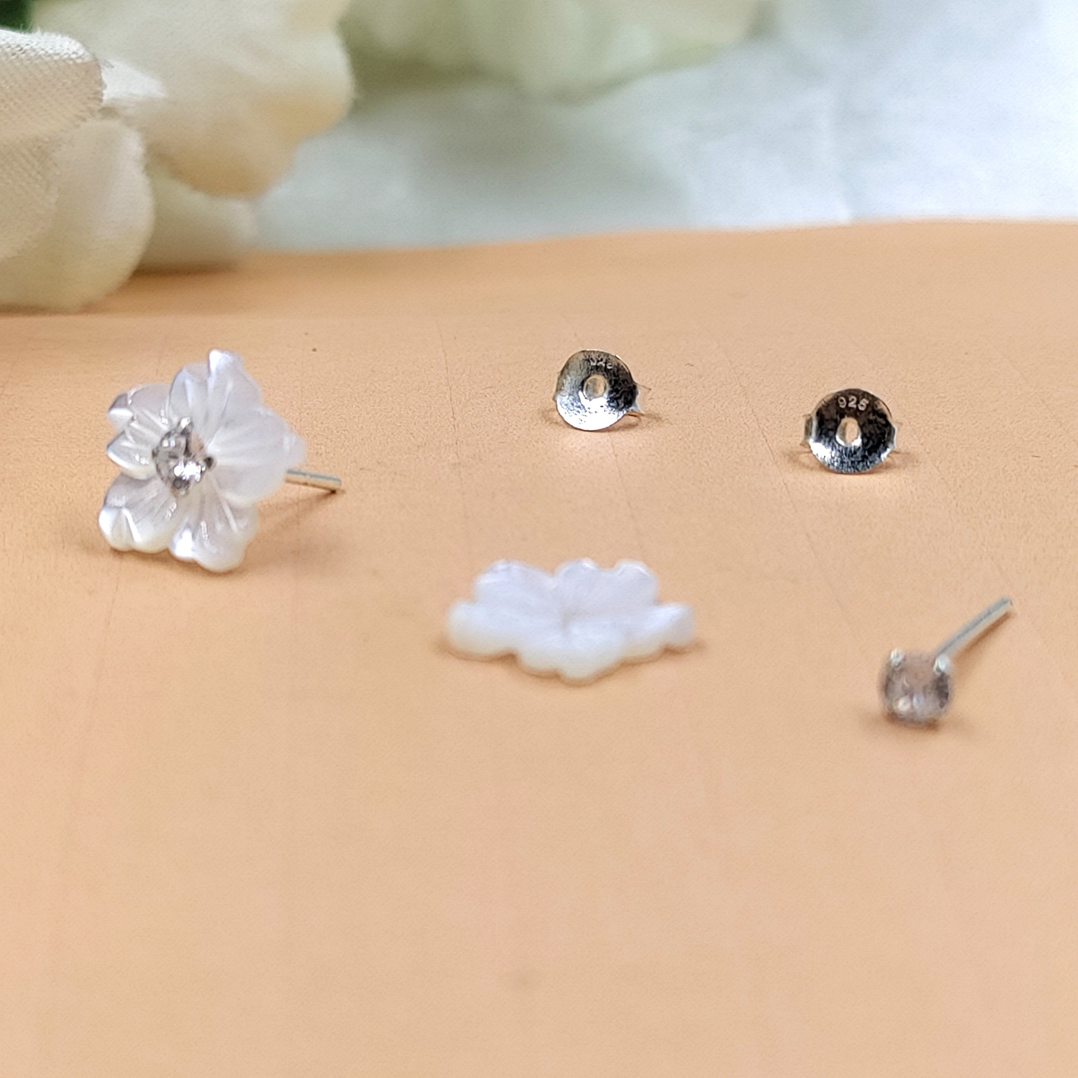 Silver Floral Stud Earring Flower Stud Post Blossom Floral Earring Handcrafted Gift Stud Pushback Solid 925 Cute Gift for Girl Daughter Wife