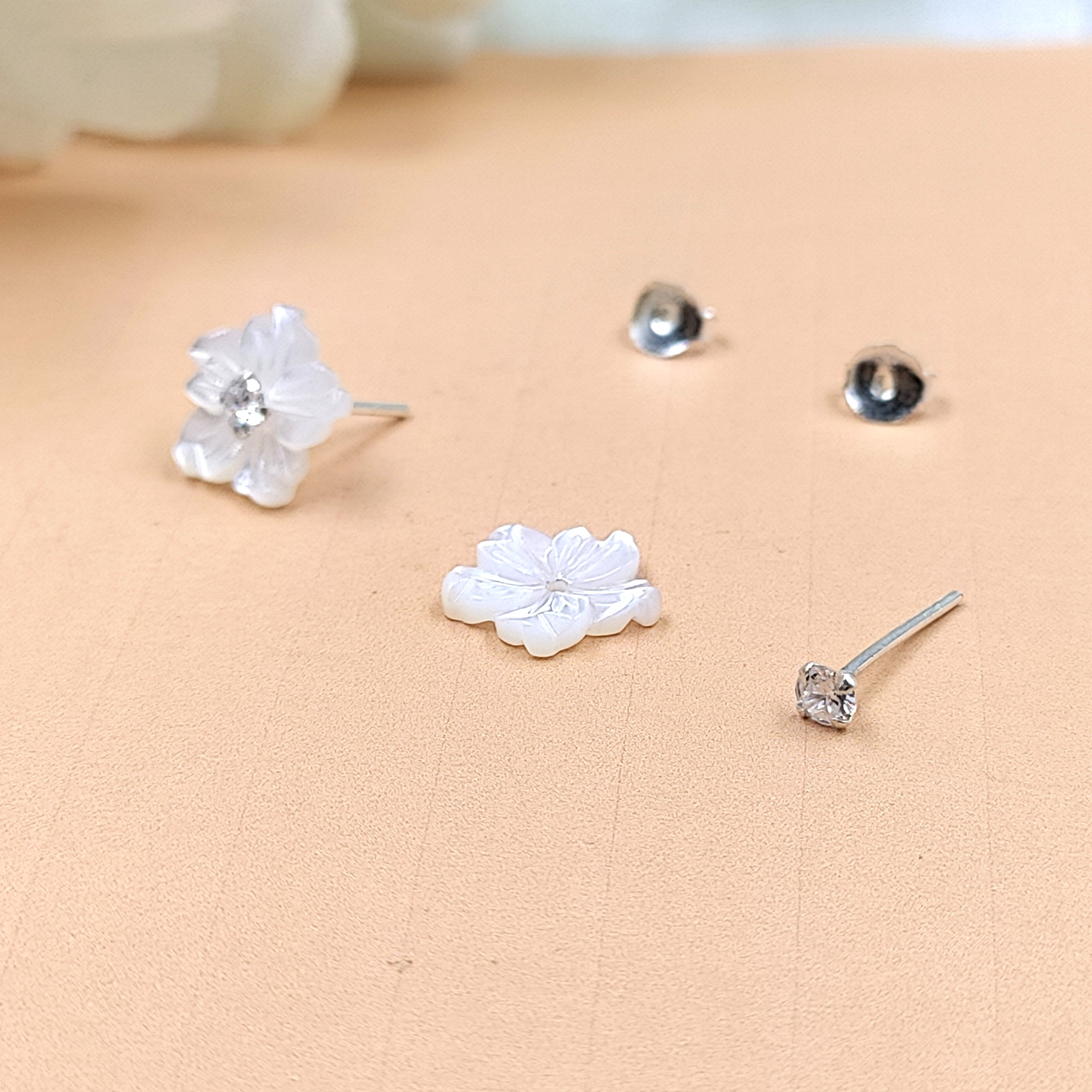 Silver Floral Stud Earring Flower Stud Post Blossom Floral Earring Handcrafted Gift Stud Pushback Solid 925 Cute Gift for Girl Daughter Wife