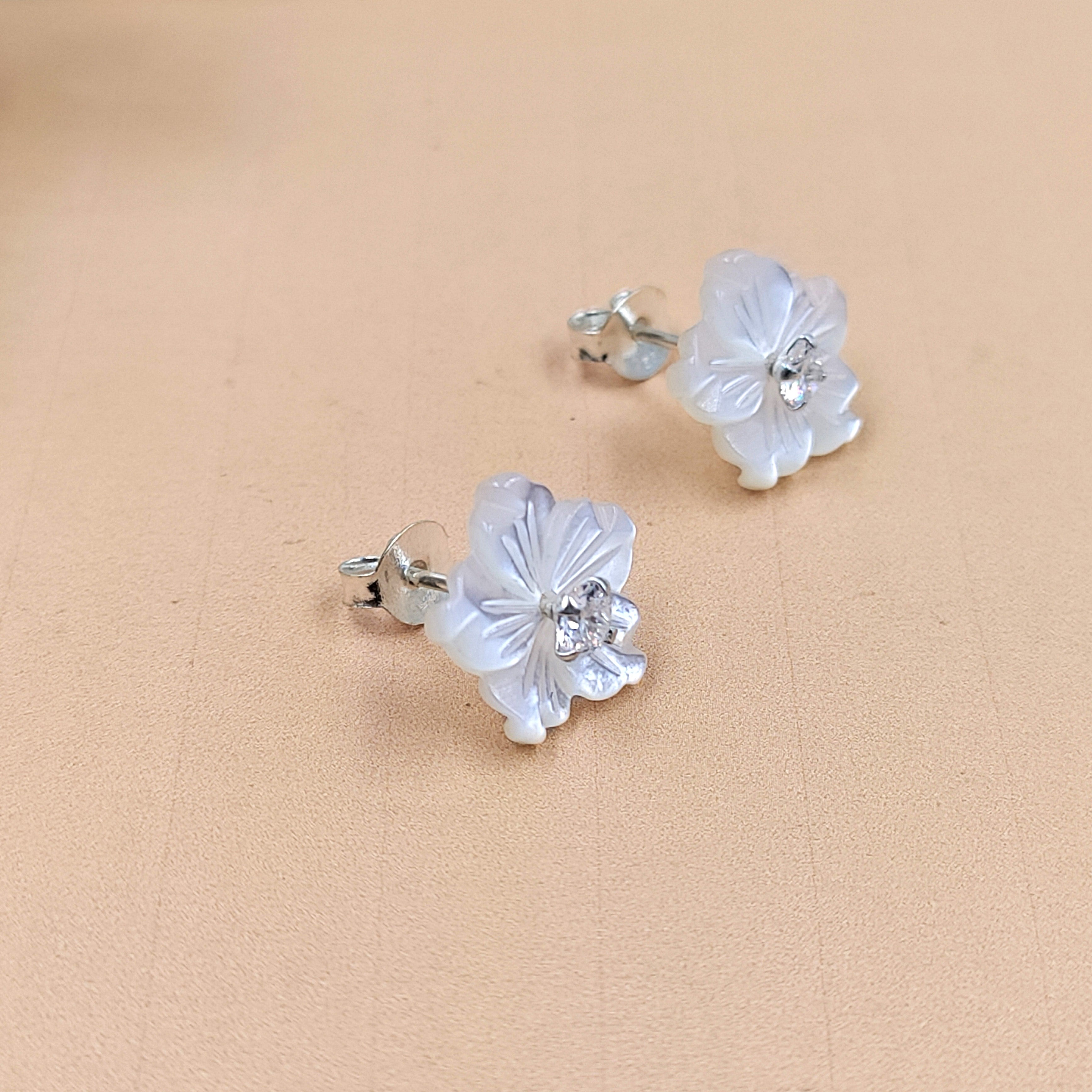 Silver Floral Stud Earring Flower Stud Post Blossom Floral Earring Handcrafted Gift Stud Pushback Solid 925 Cute Gift for Girl Daughter Wife
