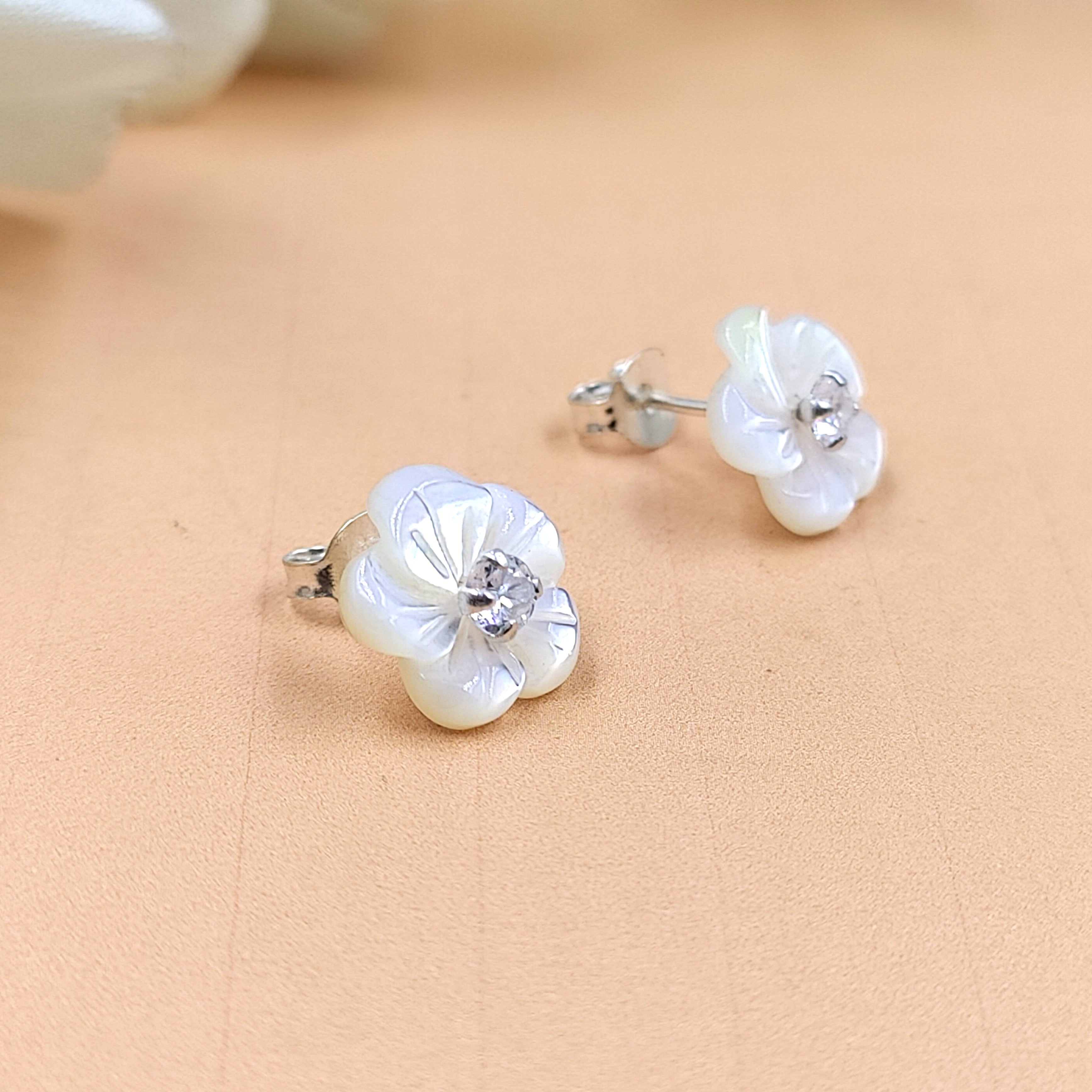 Girls Daisy Flower Stud Earring bridesmaid Floral Earring Solid 925 Silver