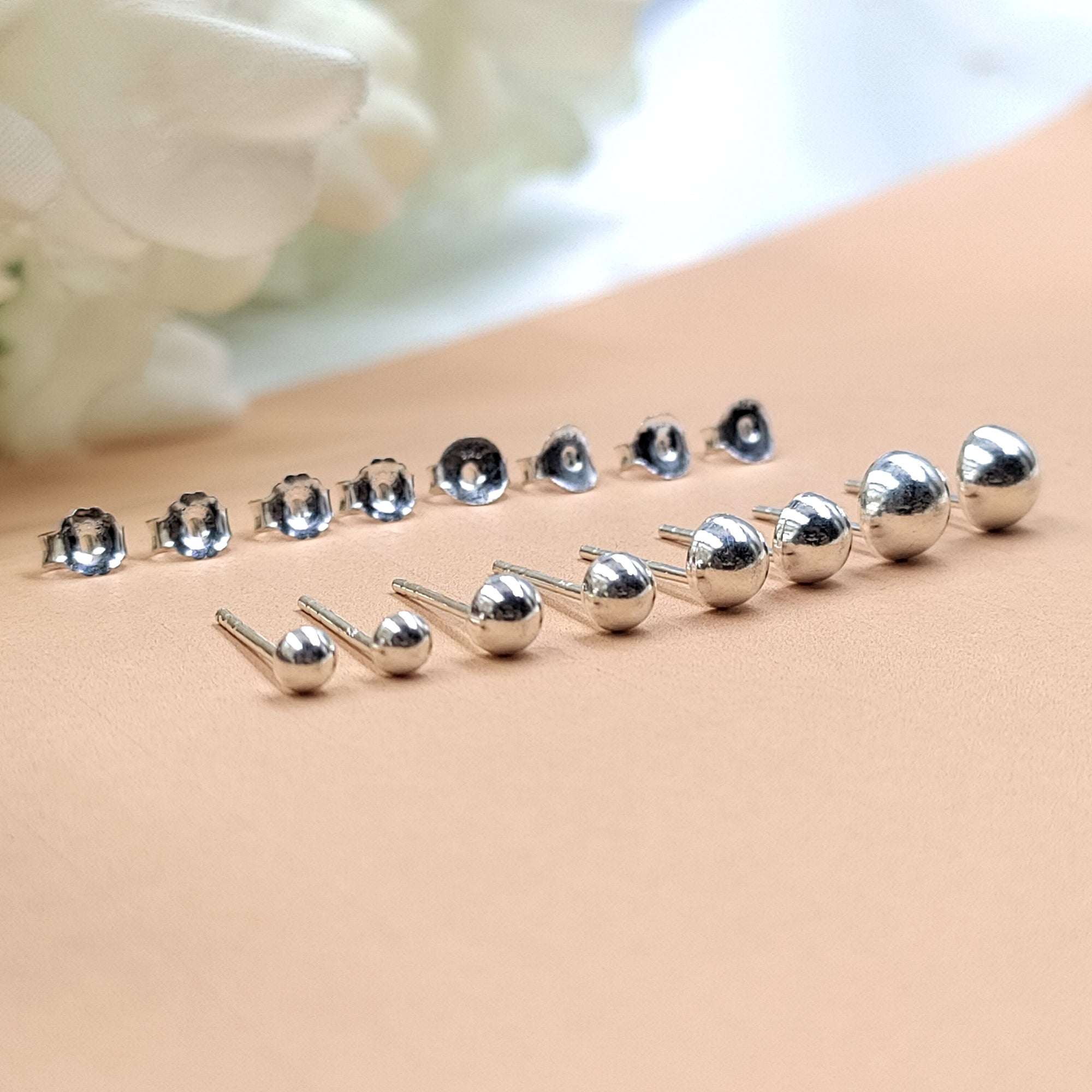 Solid Silver Round Stud Earrings Silver Stud Earrings Classic Minimal Art Handmade Gift 925 Silver Gift for Mother Sister
