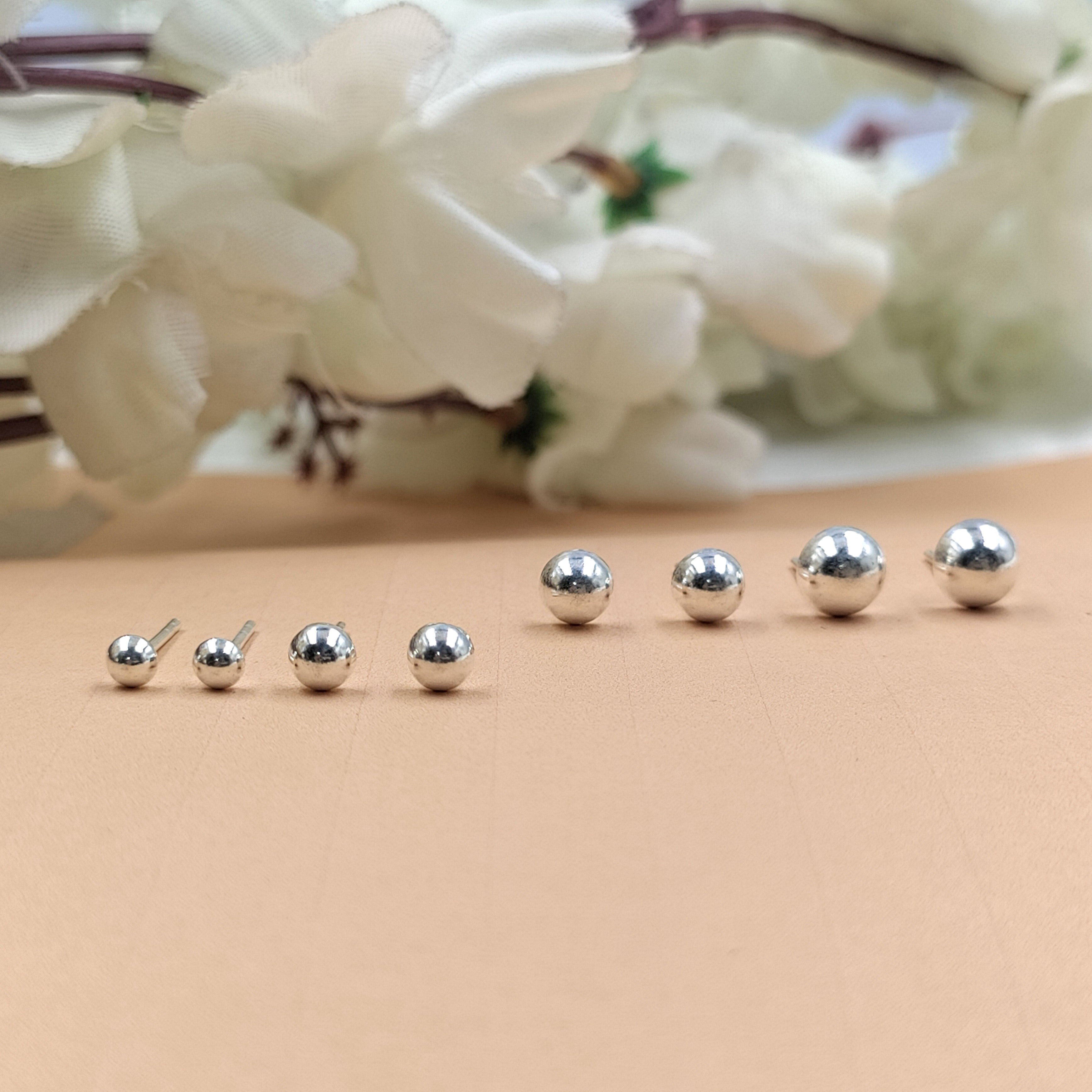 Solid Silver Round Stud Earrings Silver Stud Earrings Classic Minimal Art Handmade Gift 925 Silver Gift for Mother Sister