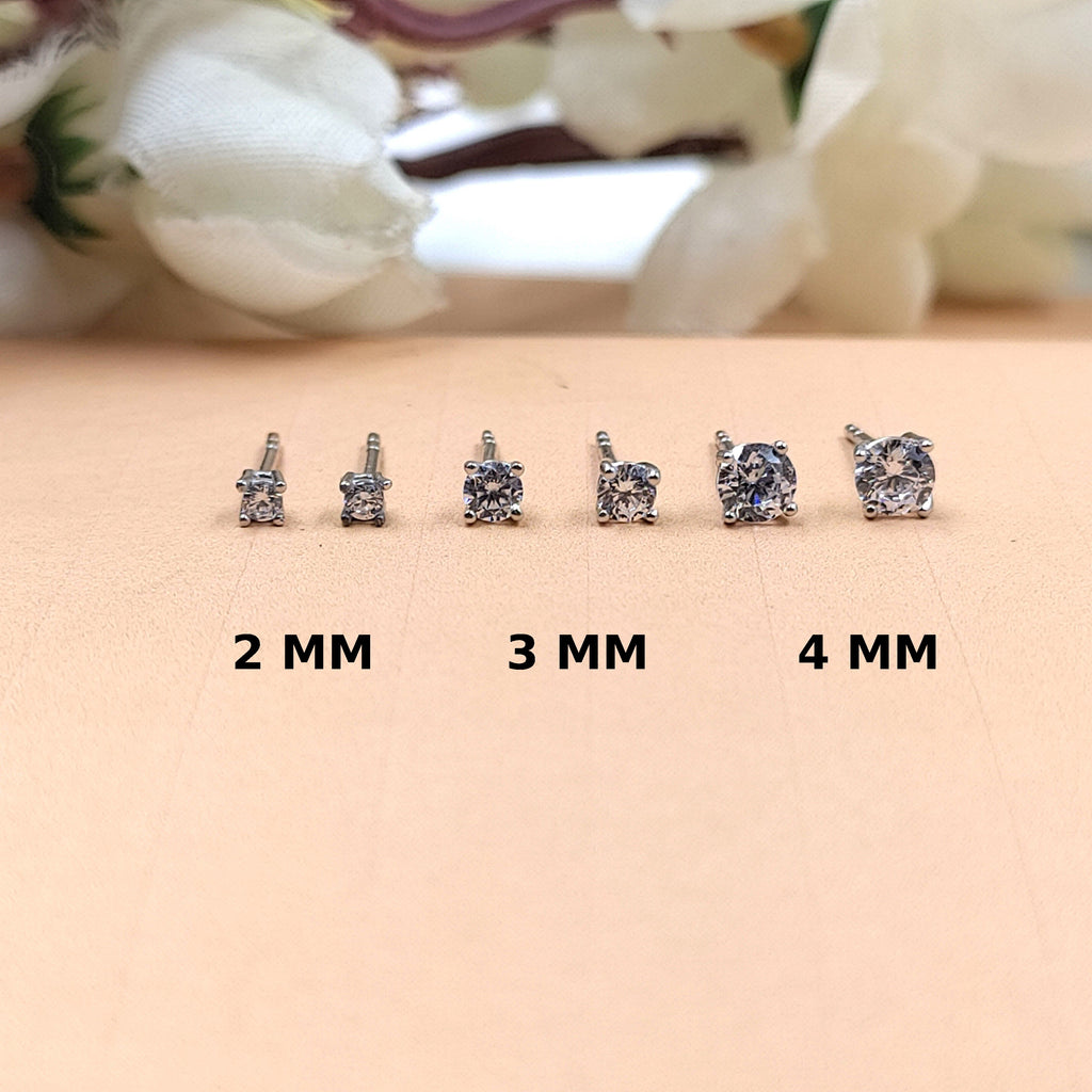 Solitaire Stud Earring Round Diamond Cubic Zirconia Stud Earrings 925 Silver