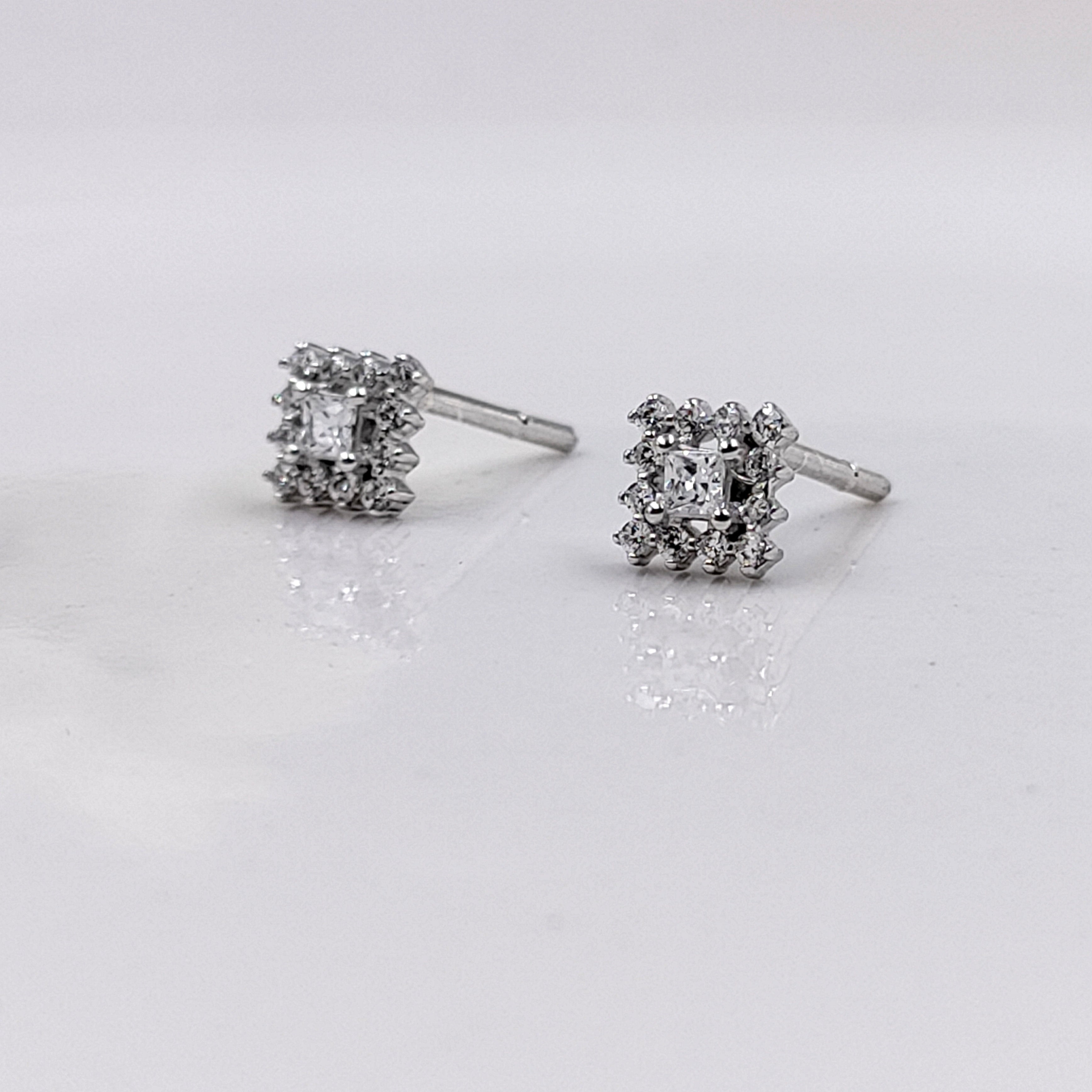 925 Sterling Silver Dainty Beautifull Square Cubic Zirconia Stud Earrings Minimalist Daimond Handmade Cute Gift Studs with Push back