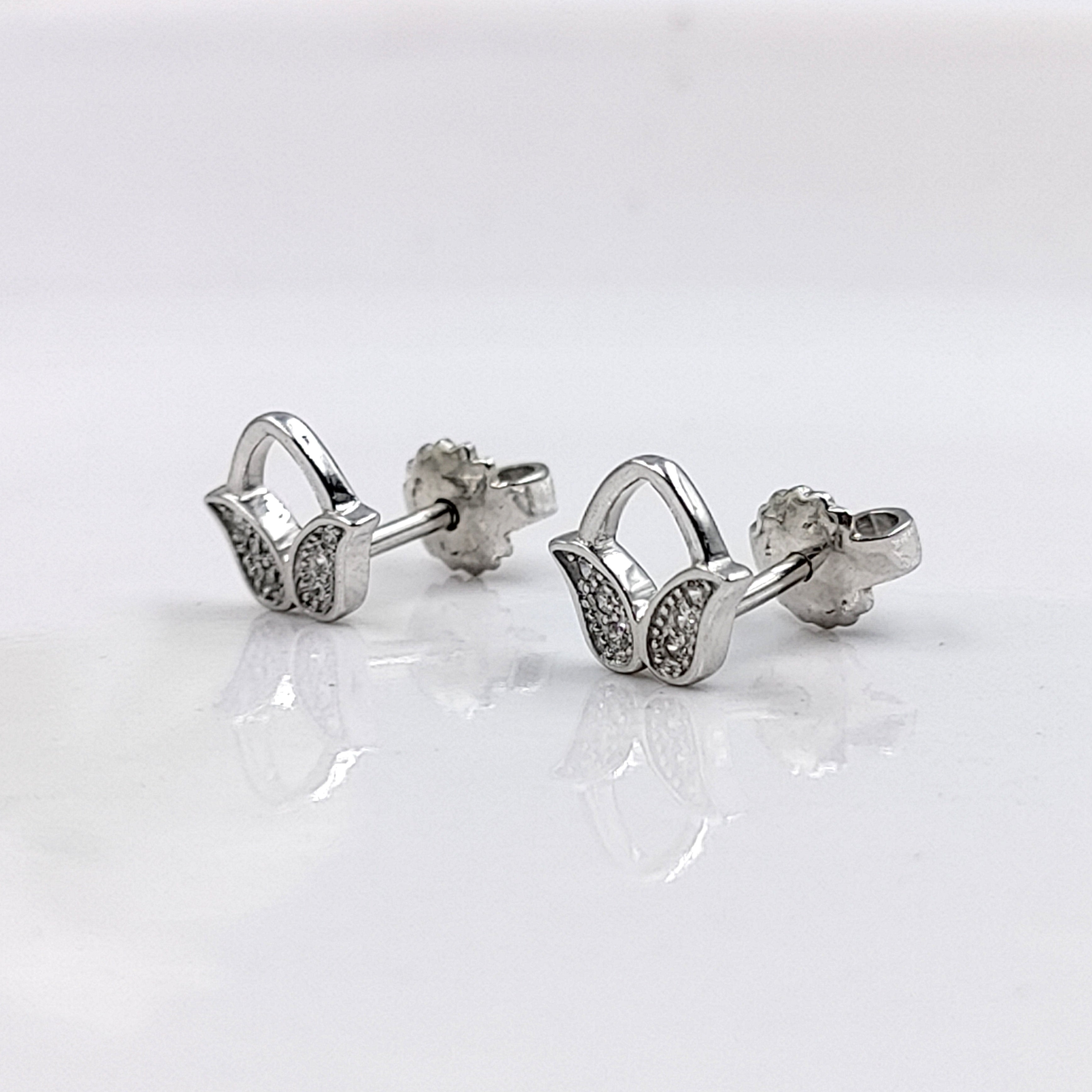 925 Sterling Silver Dainty Beautifull Flower Petal Cubic Zirconia Stud Earrings Minimalist Daimond Handmade Cute Gift Studs with Push back