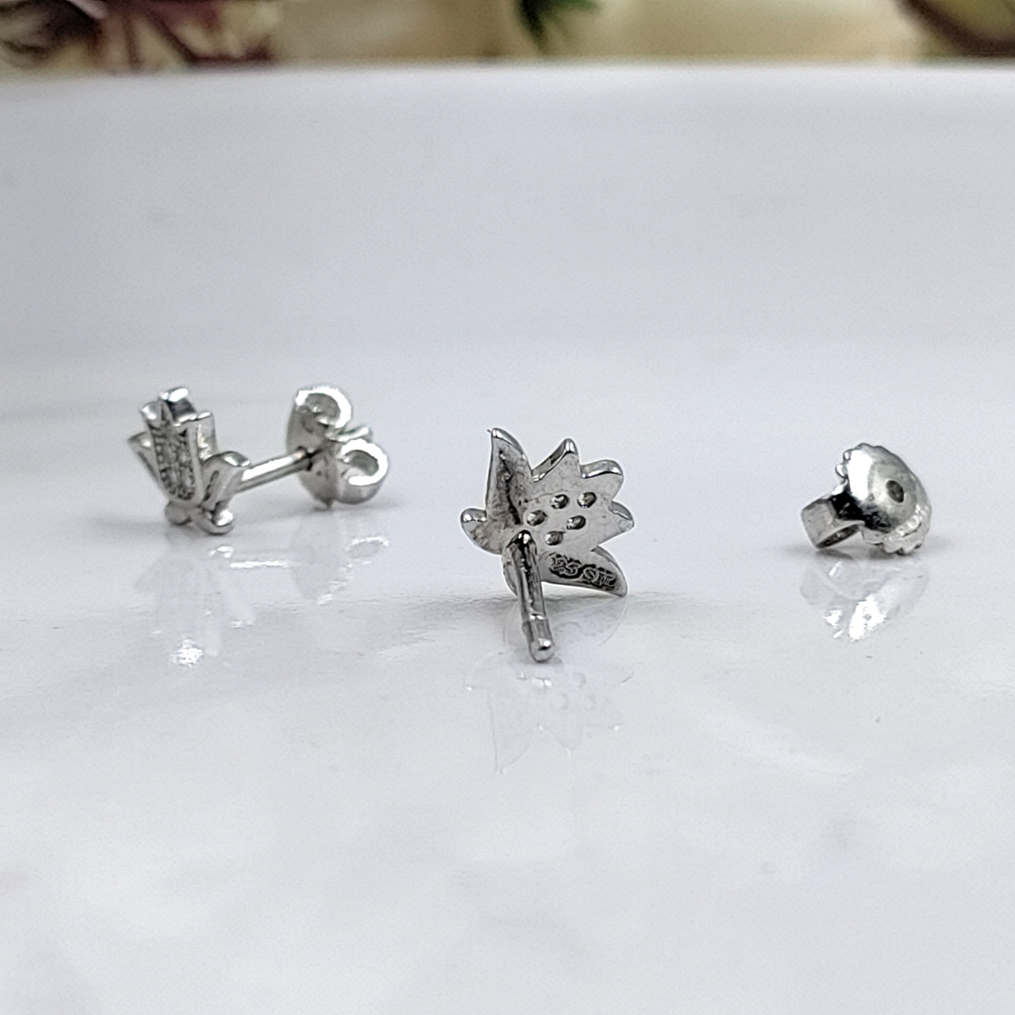 925 Sterling Silver Pretty Lotus Flower Design Stud Earrings Every Day Wear CZ Diamonds Minimalist Handmade Gift Studs with Push back