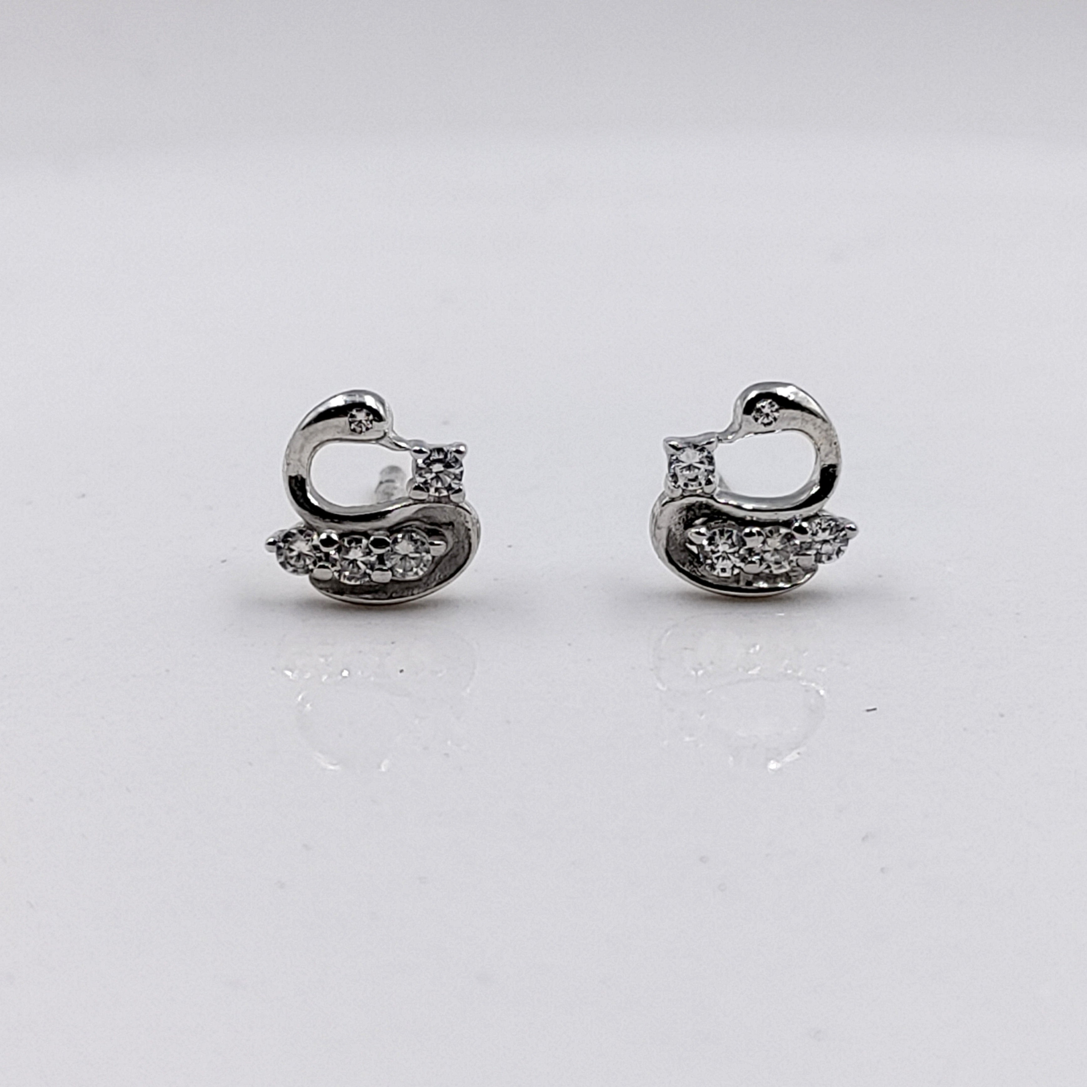 925 Sterling Silver Cute Swan Stud Earrings Cubic Zirconia Swan Ear Stud with Push back