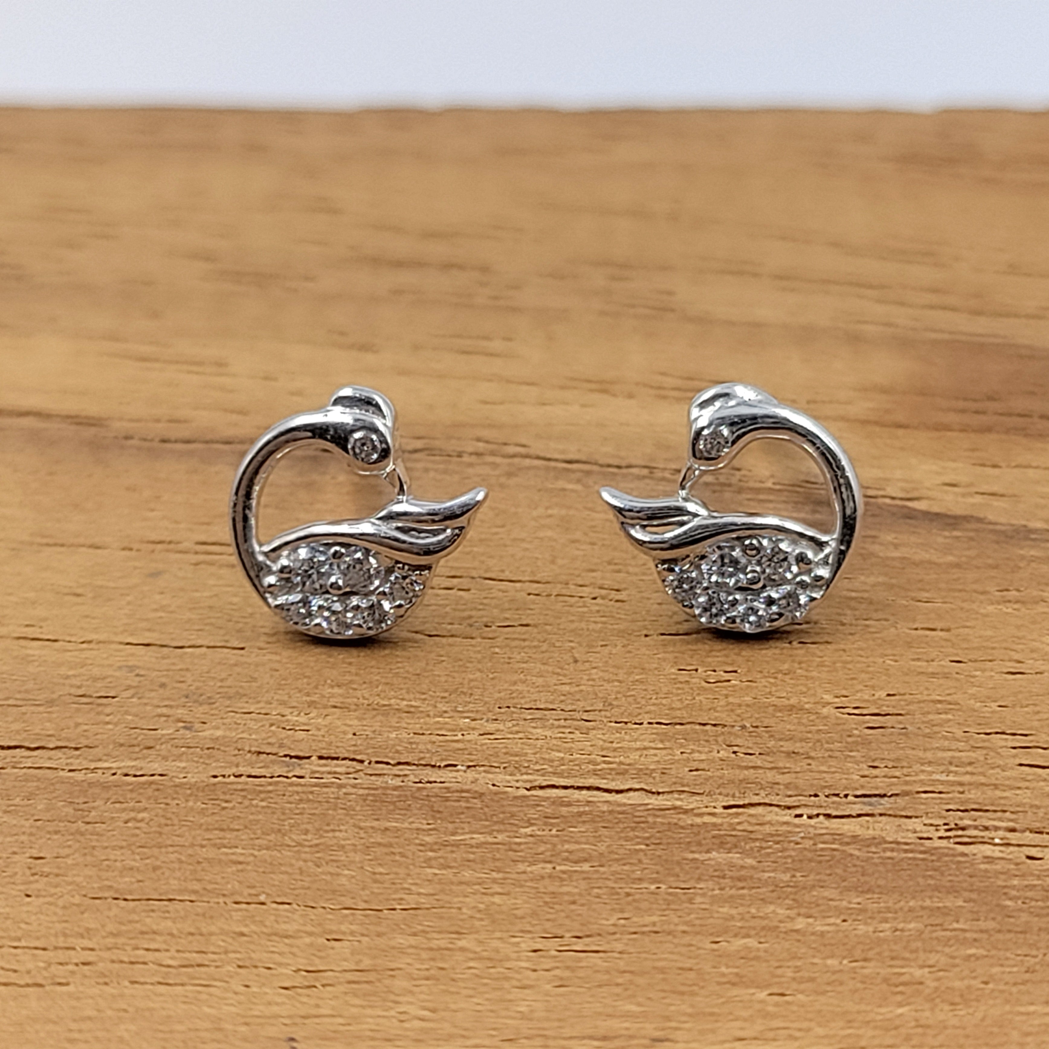 925 Sterling Silver Swan Stud Earrings Cubic Zirconia Swan Ear Stud with Push back Cute