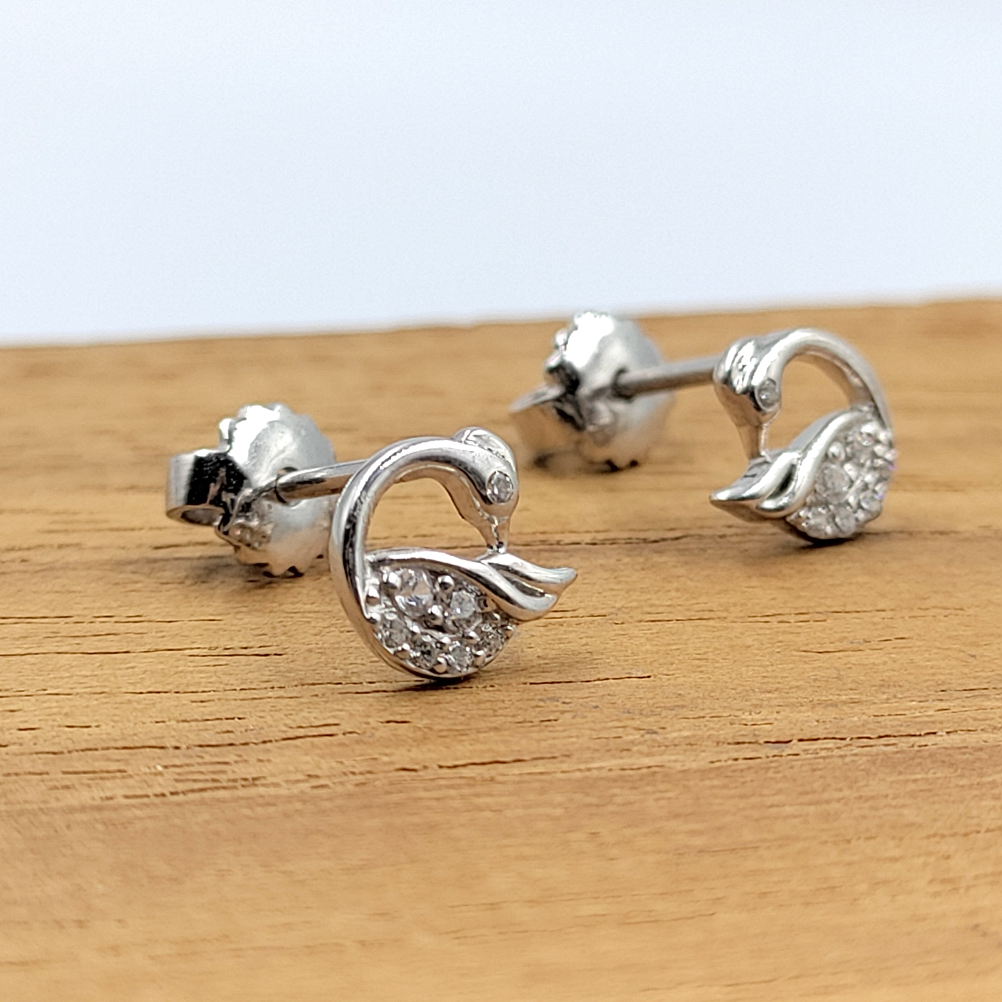 925 Sterling Silver Swan Stud Earrings Cubic Zirconia Swan Ear Stud with Push back Cute