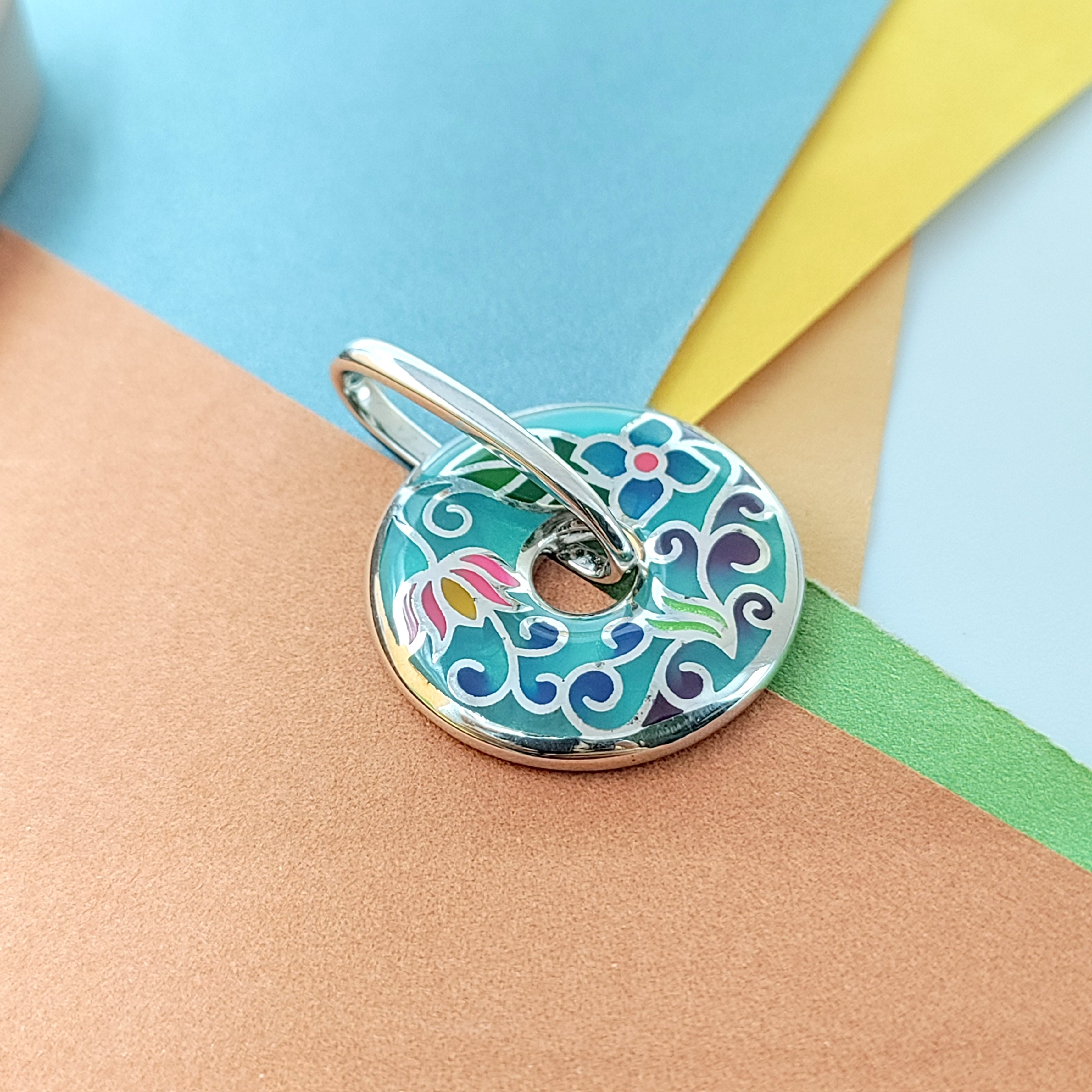 Enamel Pendant 925 Sterling Silver Beautifull Handcrafted Floral Art